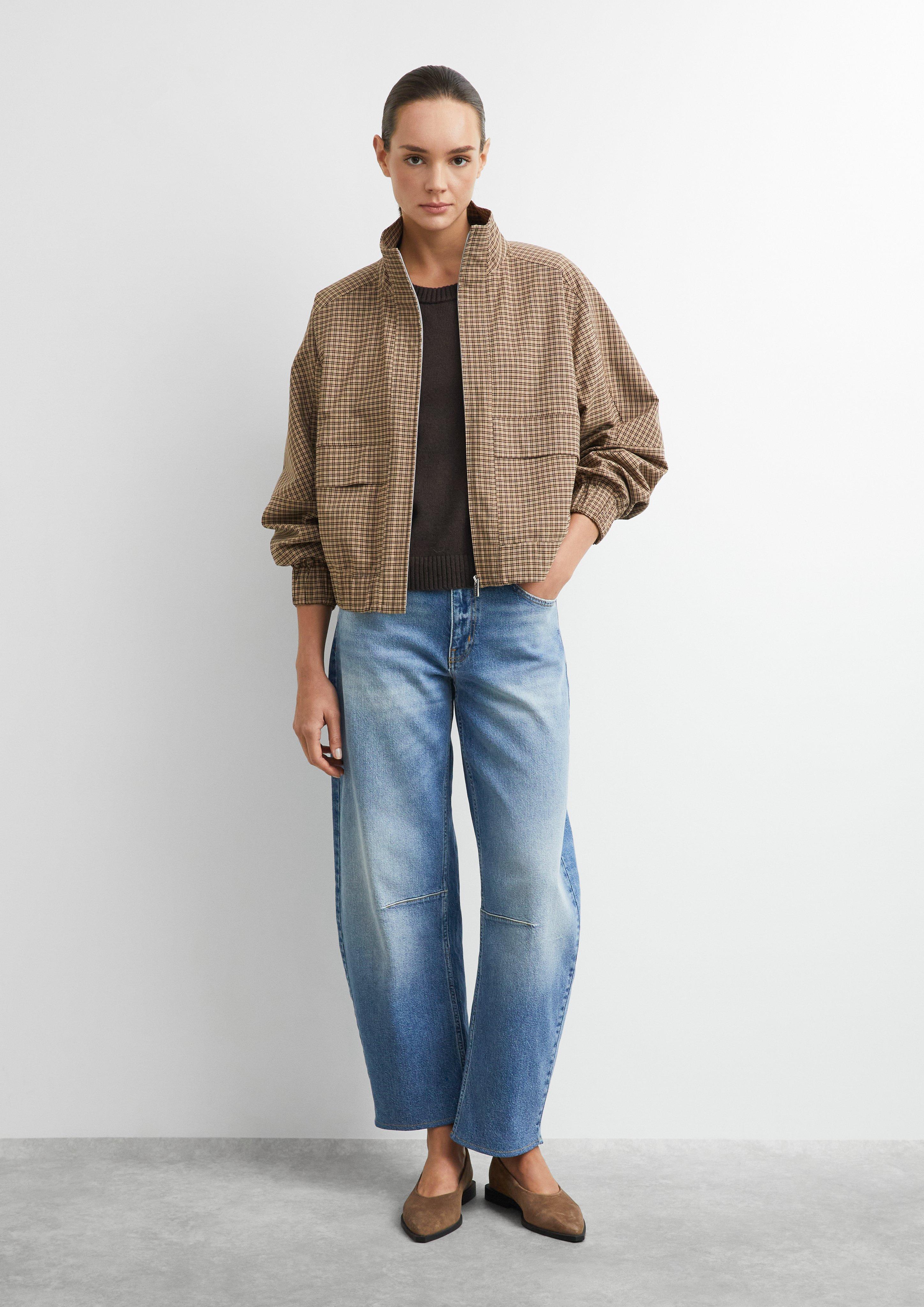 Karierte Blousonjacke mit Stehkragen in braun von COMMA