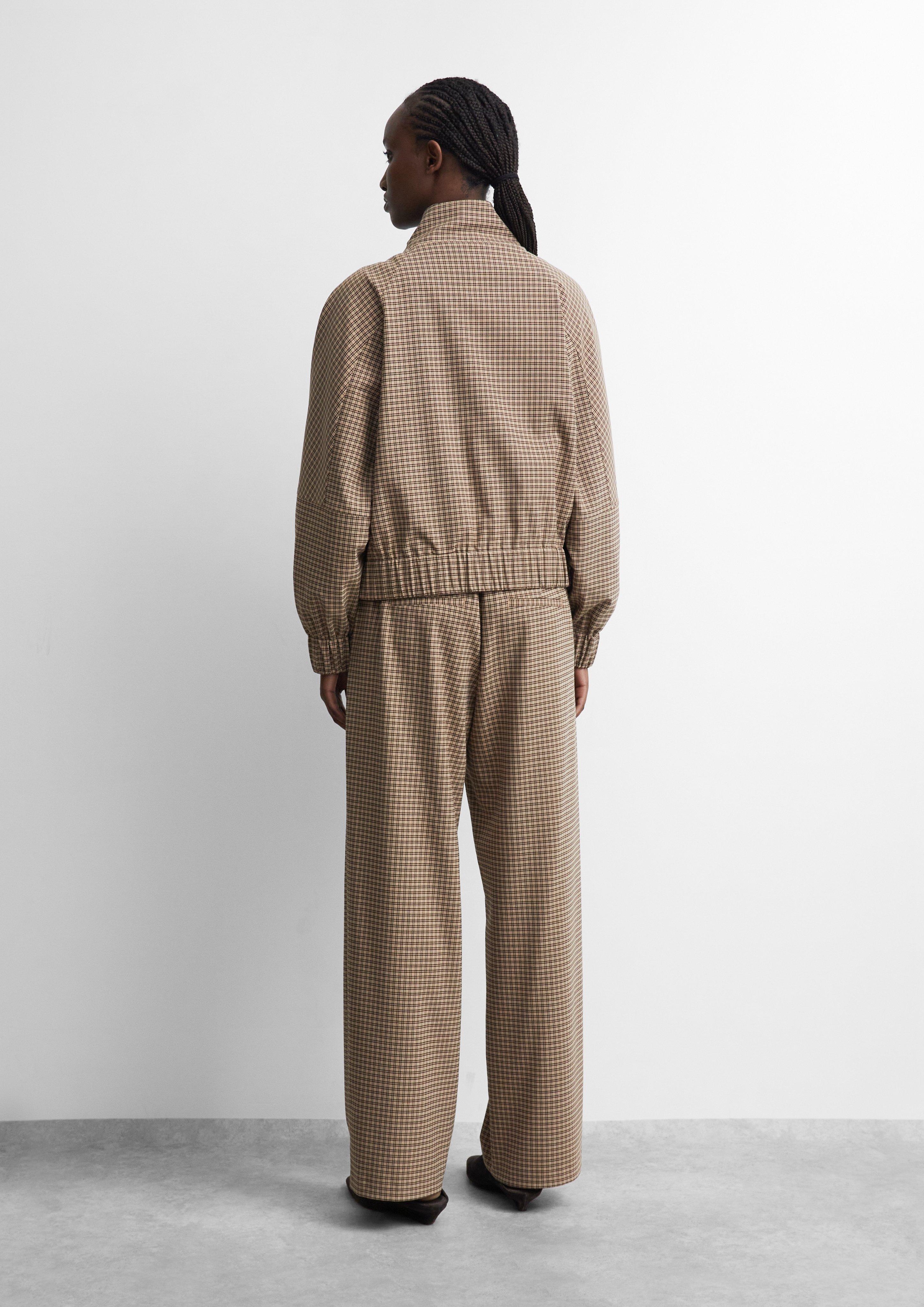 Karohose mit Elastikbund in braun von COMMA