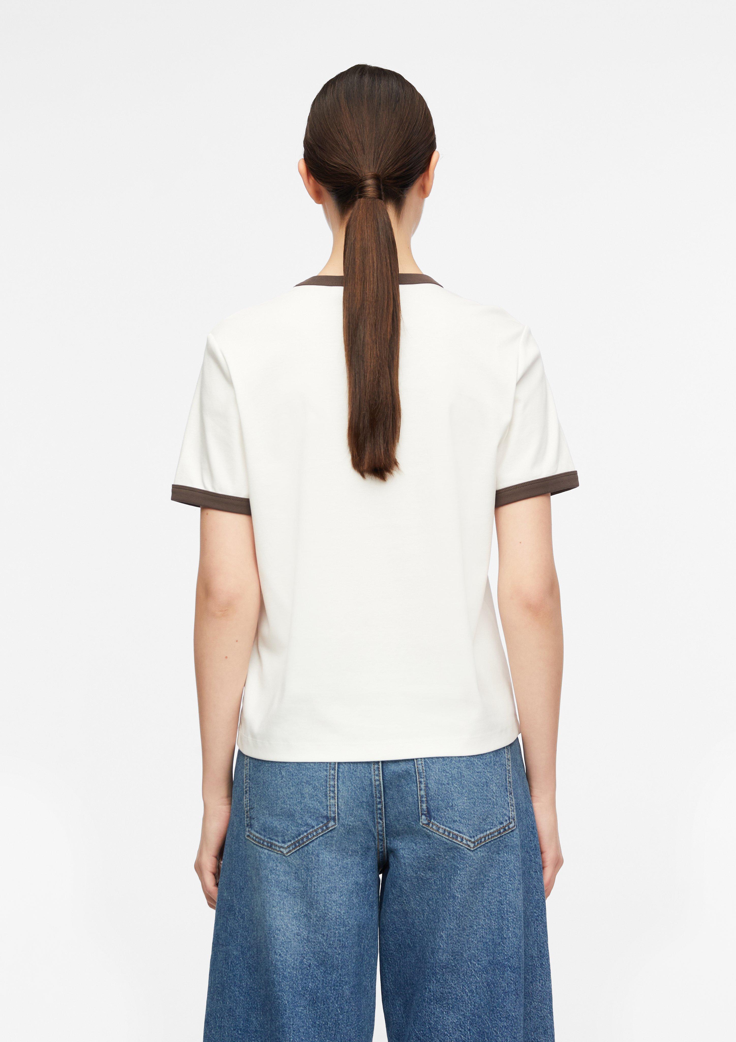 T-Shirt in weiß von COMMA