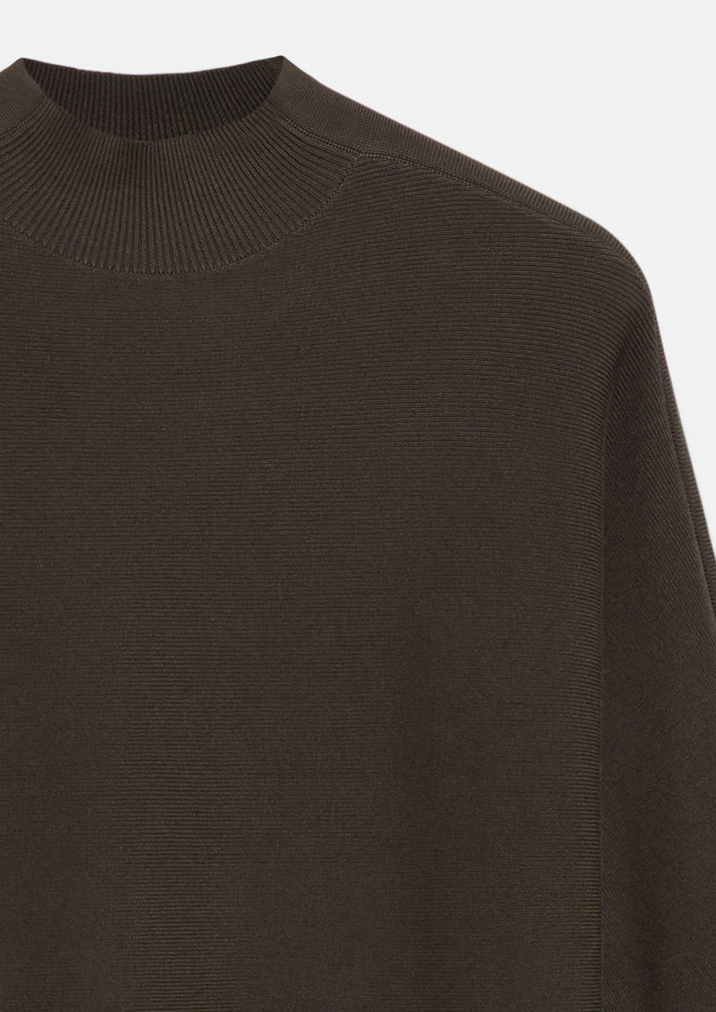 Feinstrickpullover aus Viskosemix mit Stehkragen in braun von COMMA