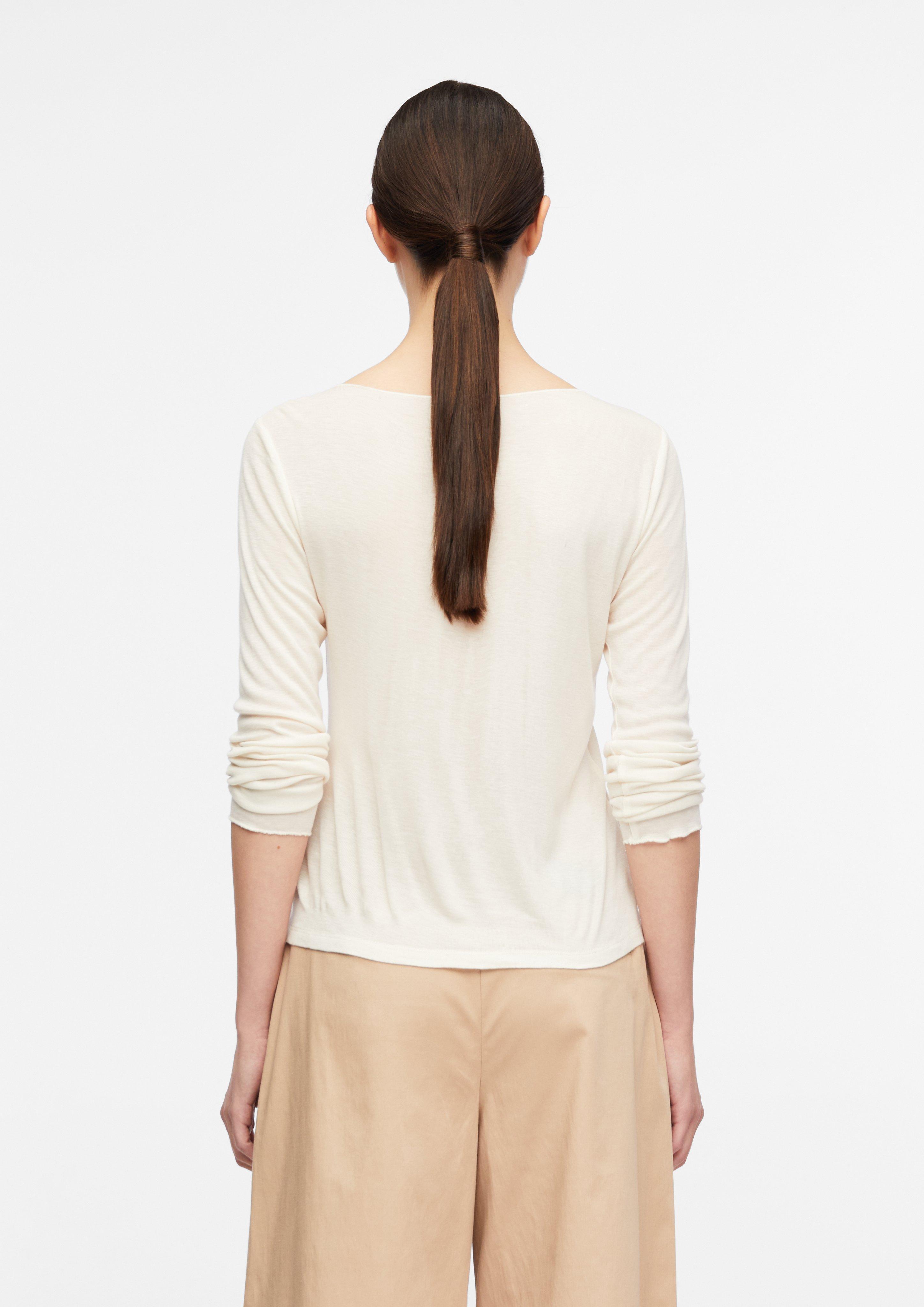 T-Shirt in creme von COMMA