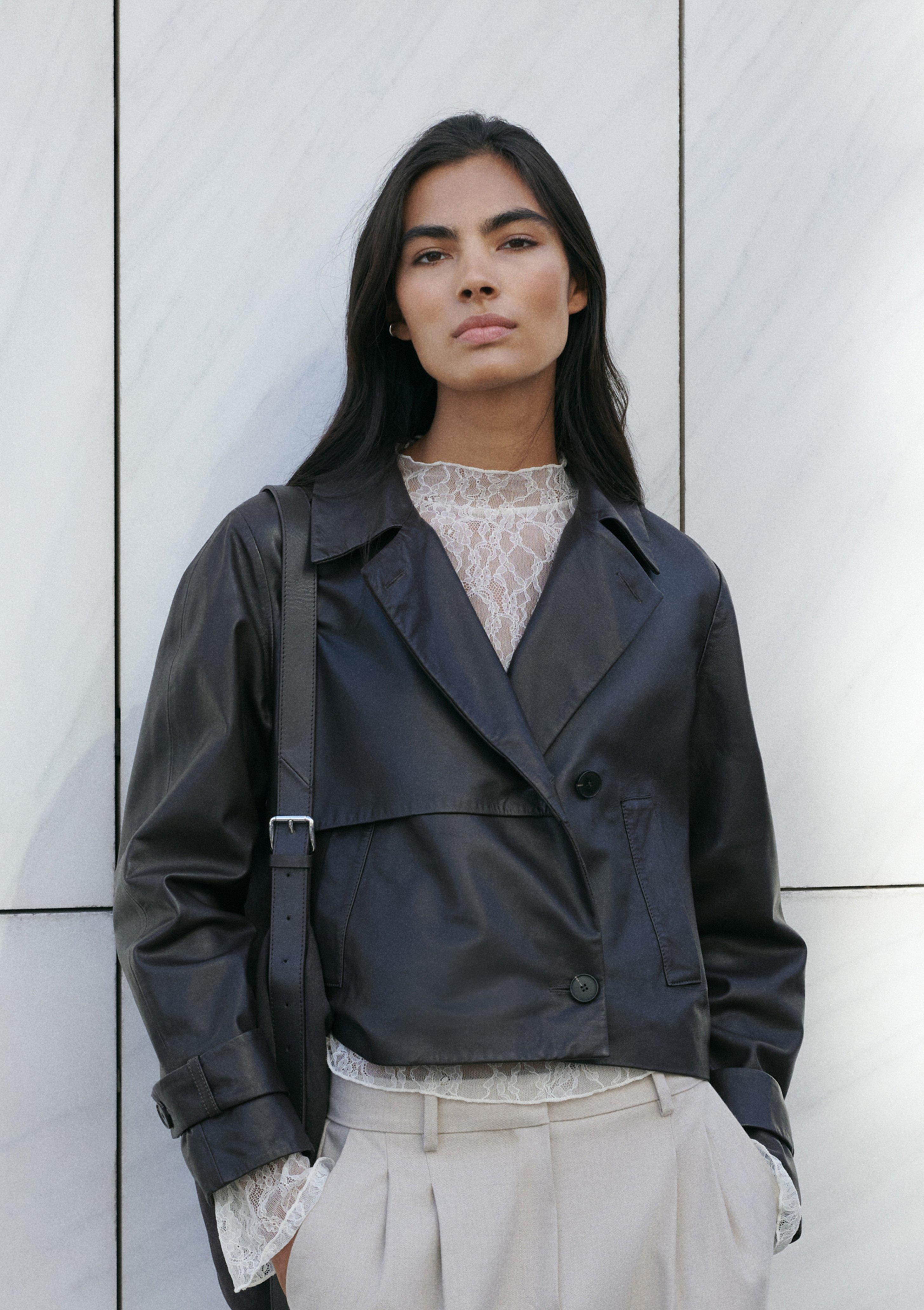 Veste d'intérieur en brun de COMMA