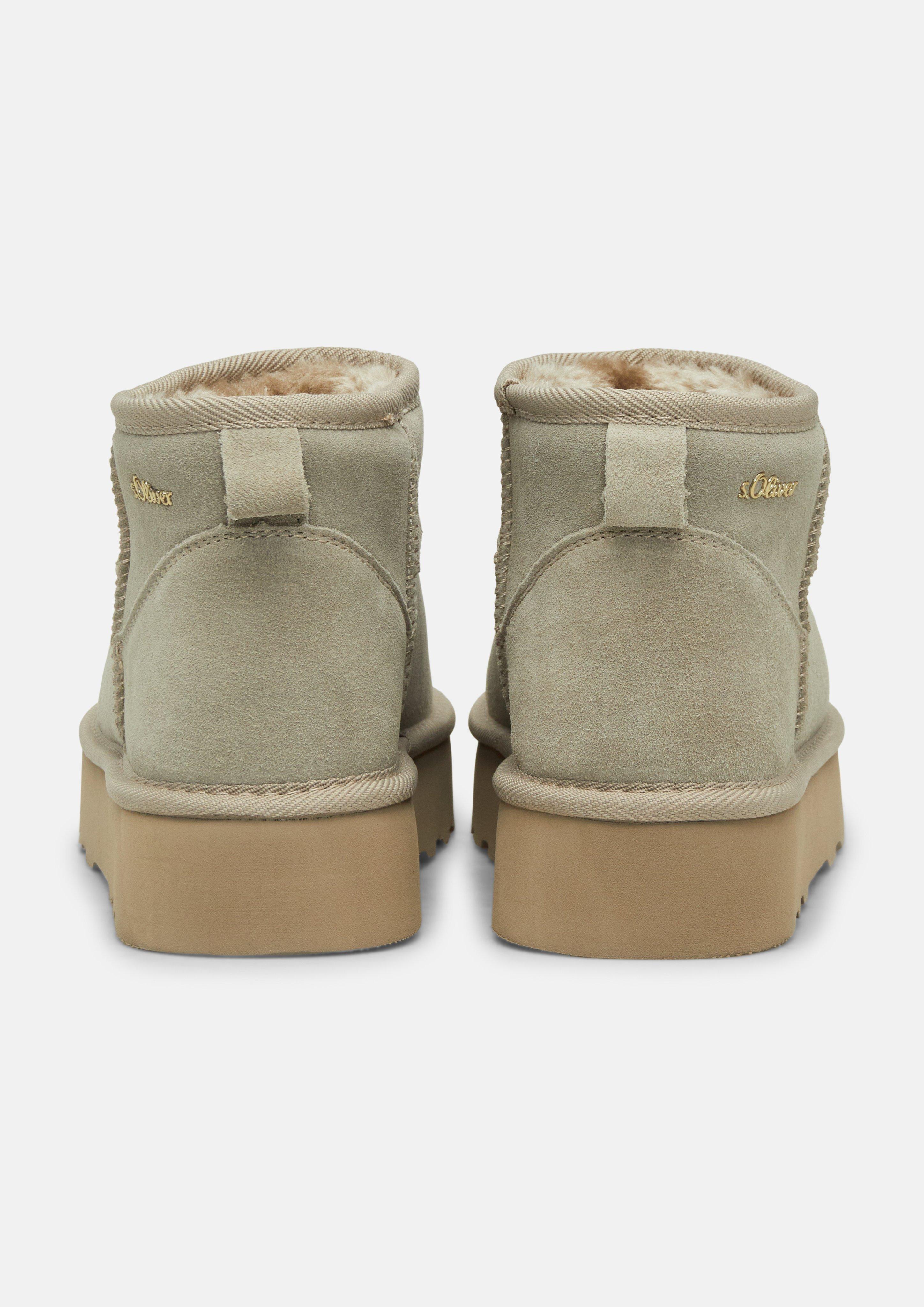 Femmes Bottes en olive de s.Oliver