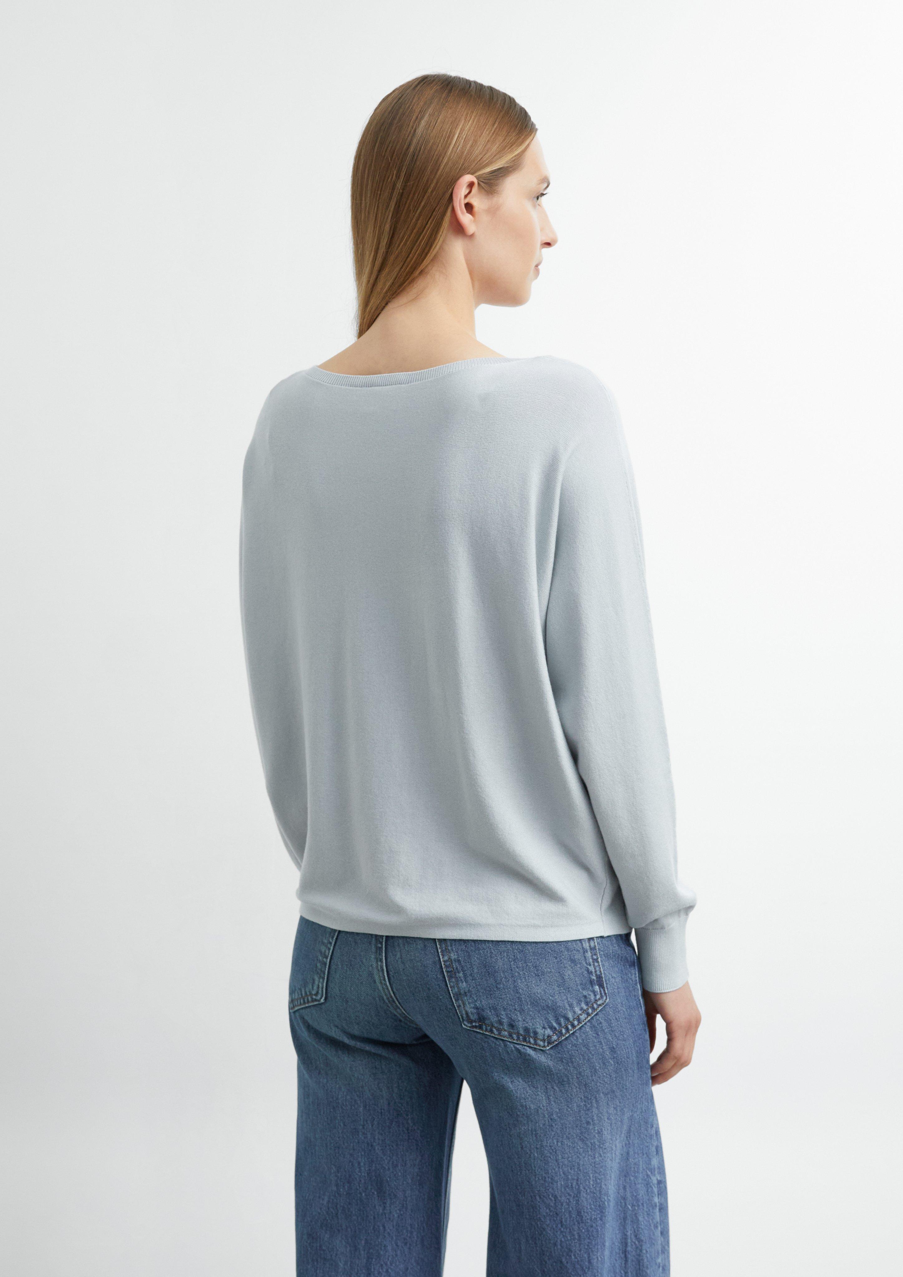 Feinstrick-Pullover mit Fledermausärmeln in blau von COMMA