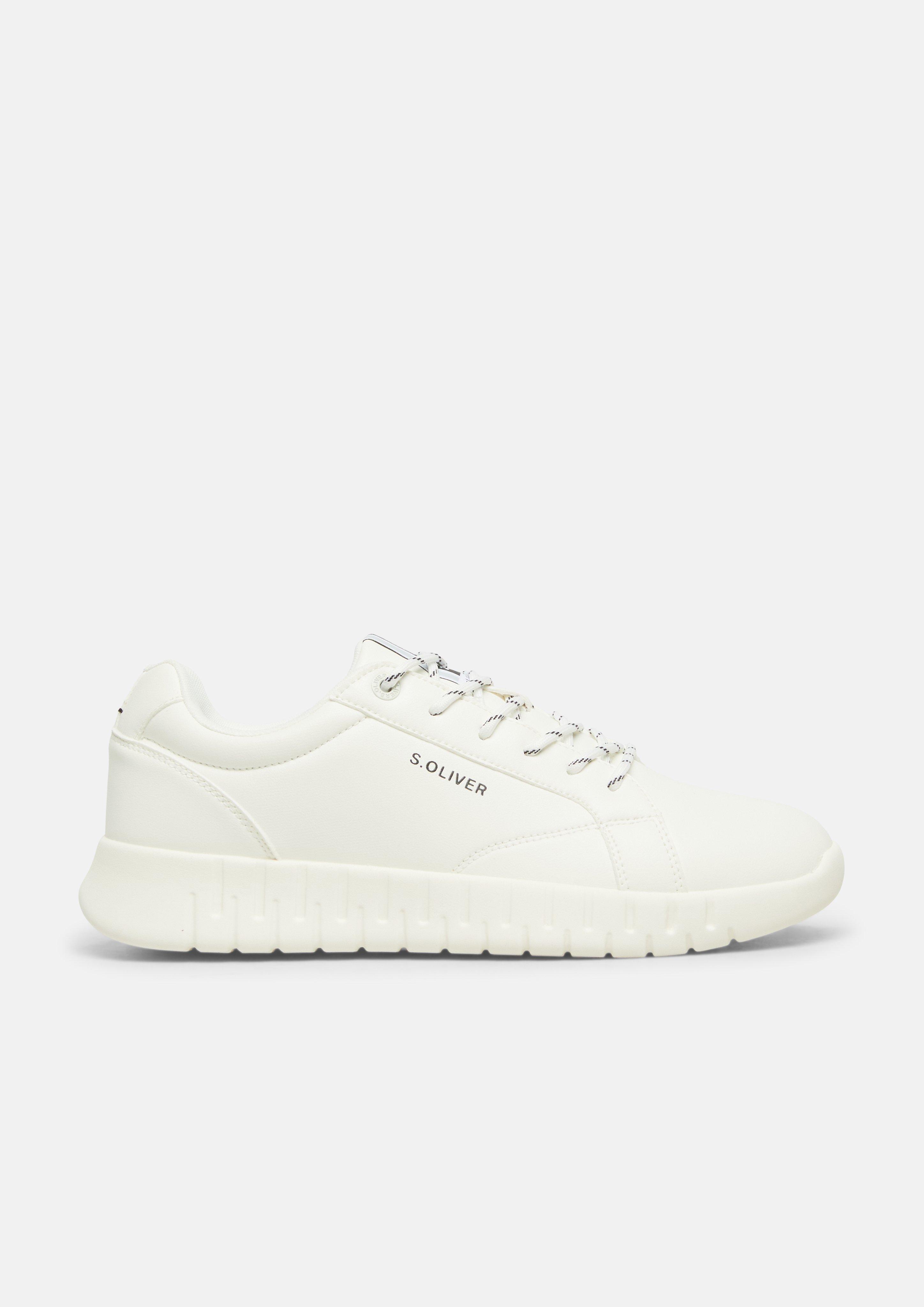 Sneaker in Farbe weiß von s.Oliver