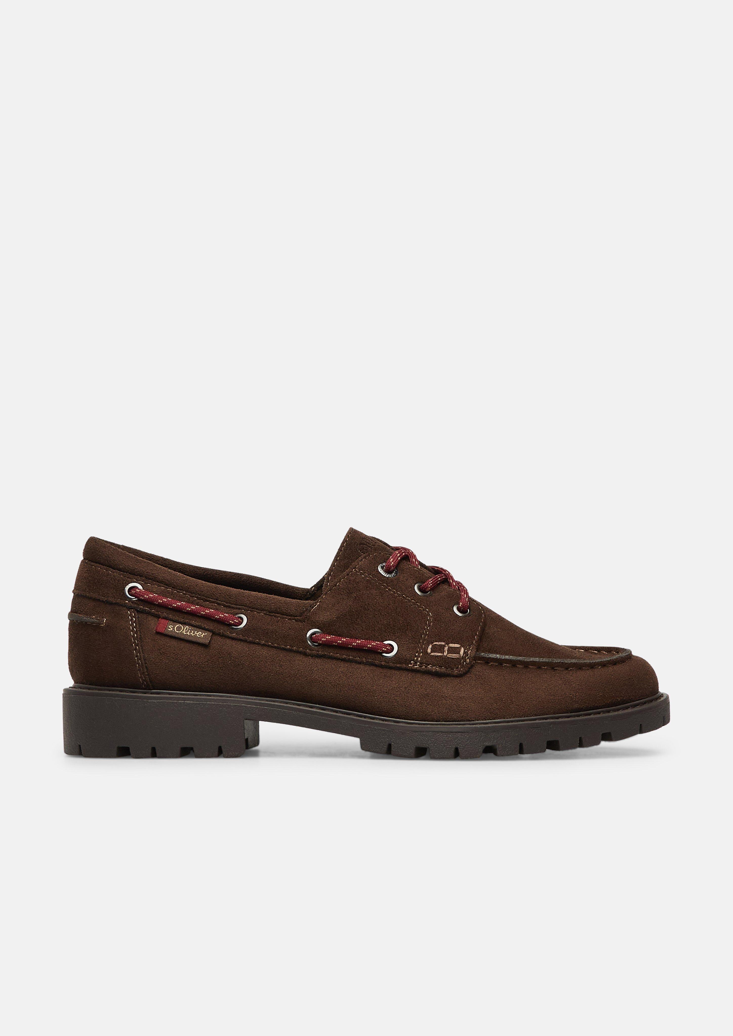Souliers à lacets en marron foncé de s.Oliver