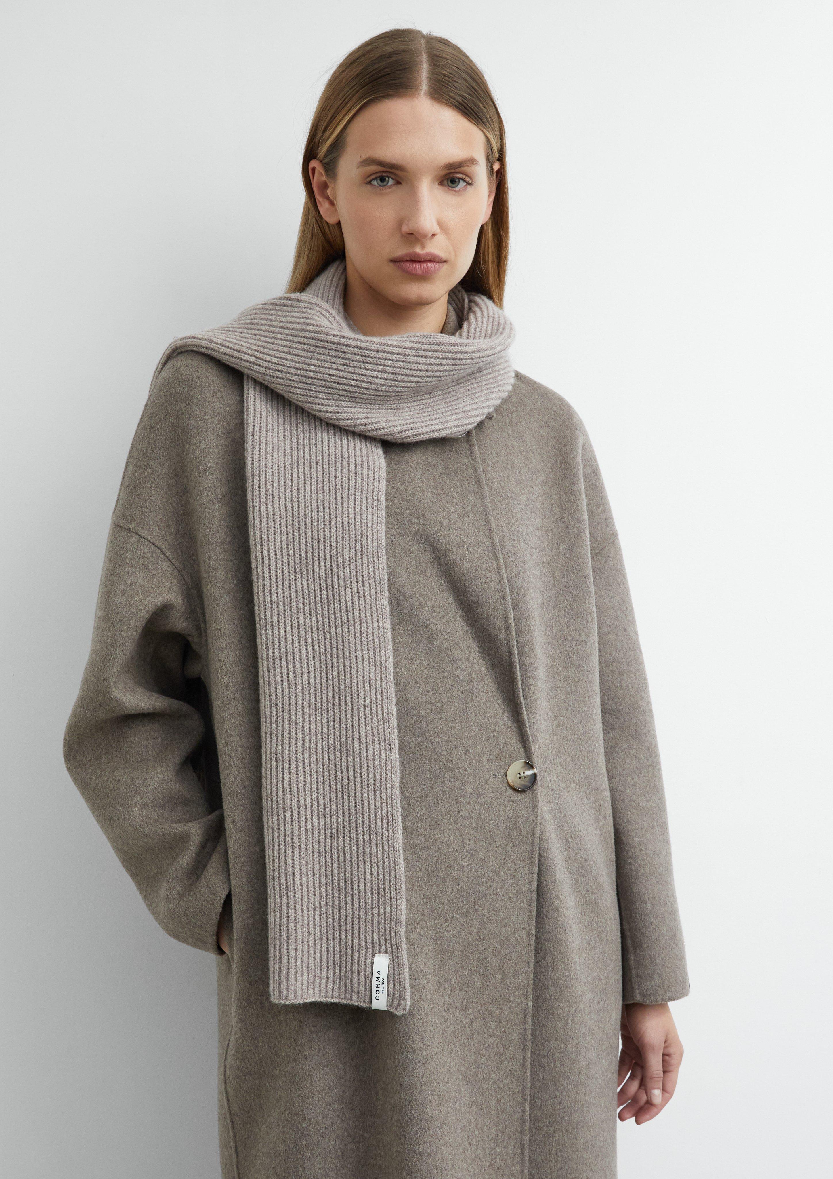 Schal aus 100% Wolle in beige von COMMA
