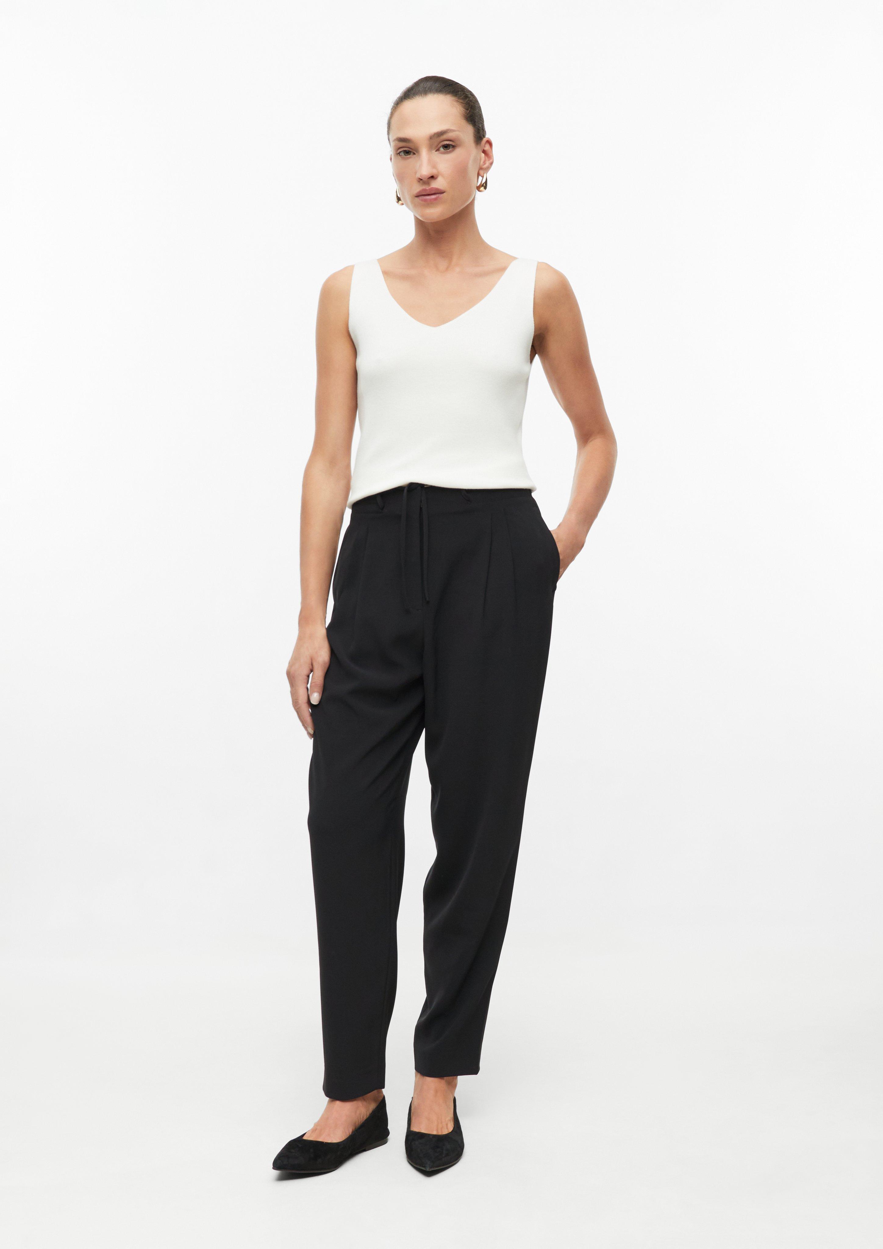 Joggingbroek met hoge taille en verstelbare wijdte in zwart van s.Oliver BLACK LABEL