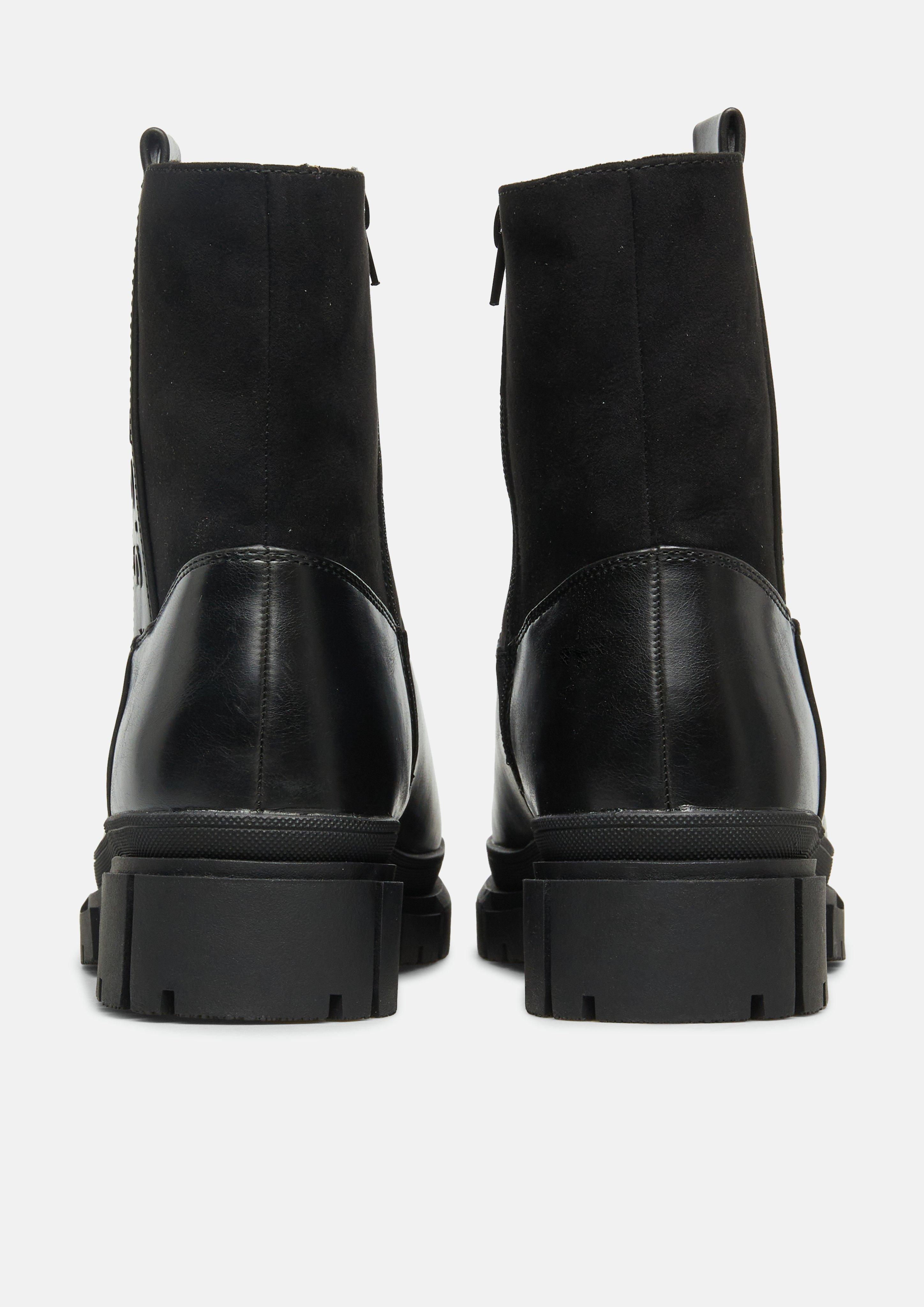Femmes Bottes en noir de s.Oliver