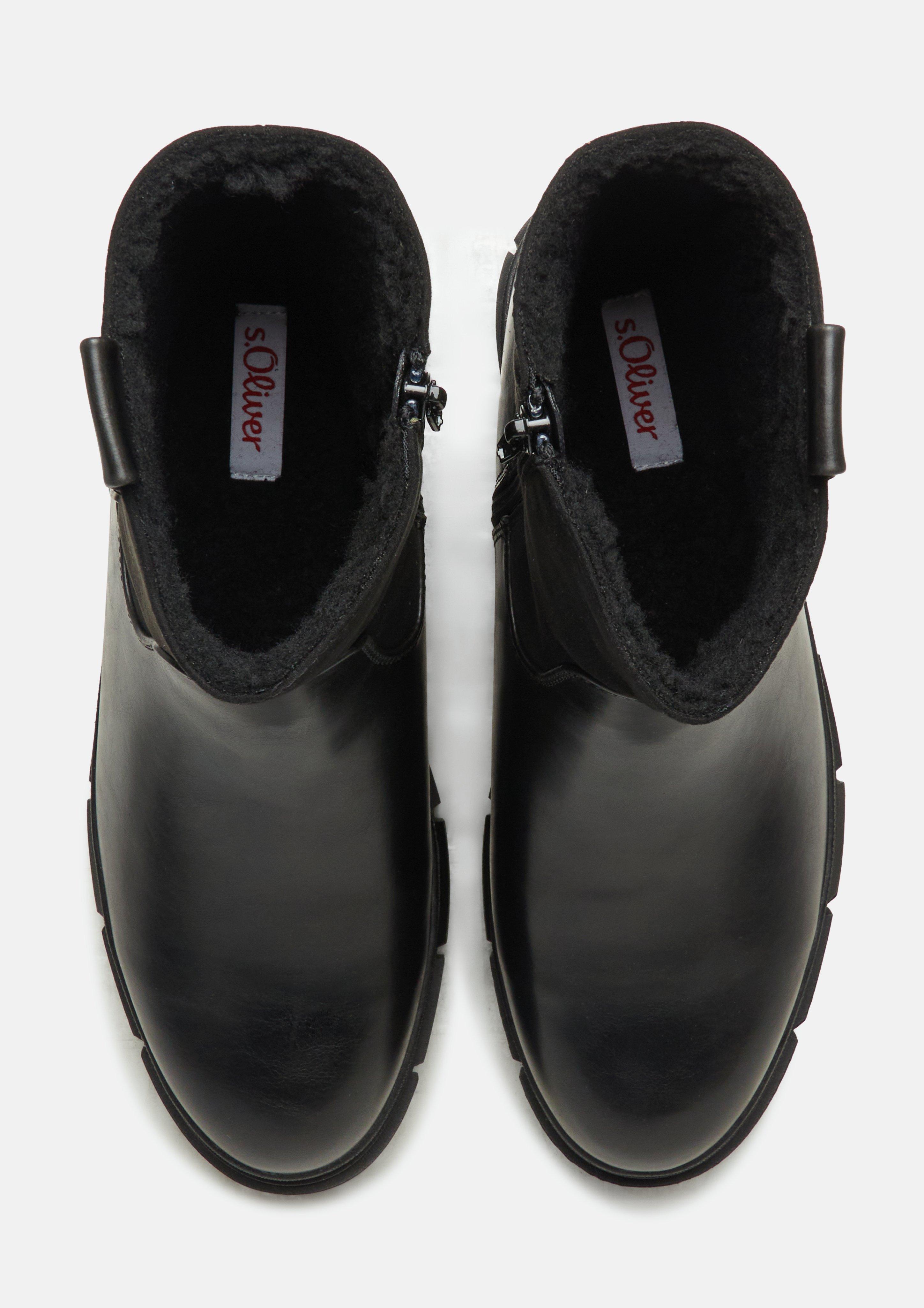 Femmes Bottes en noir de s.Oliver