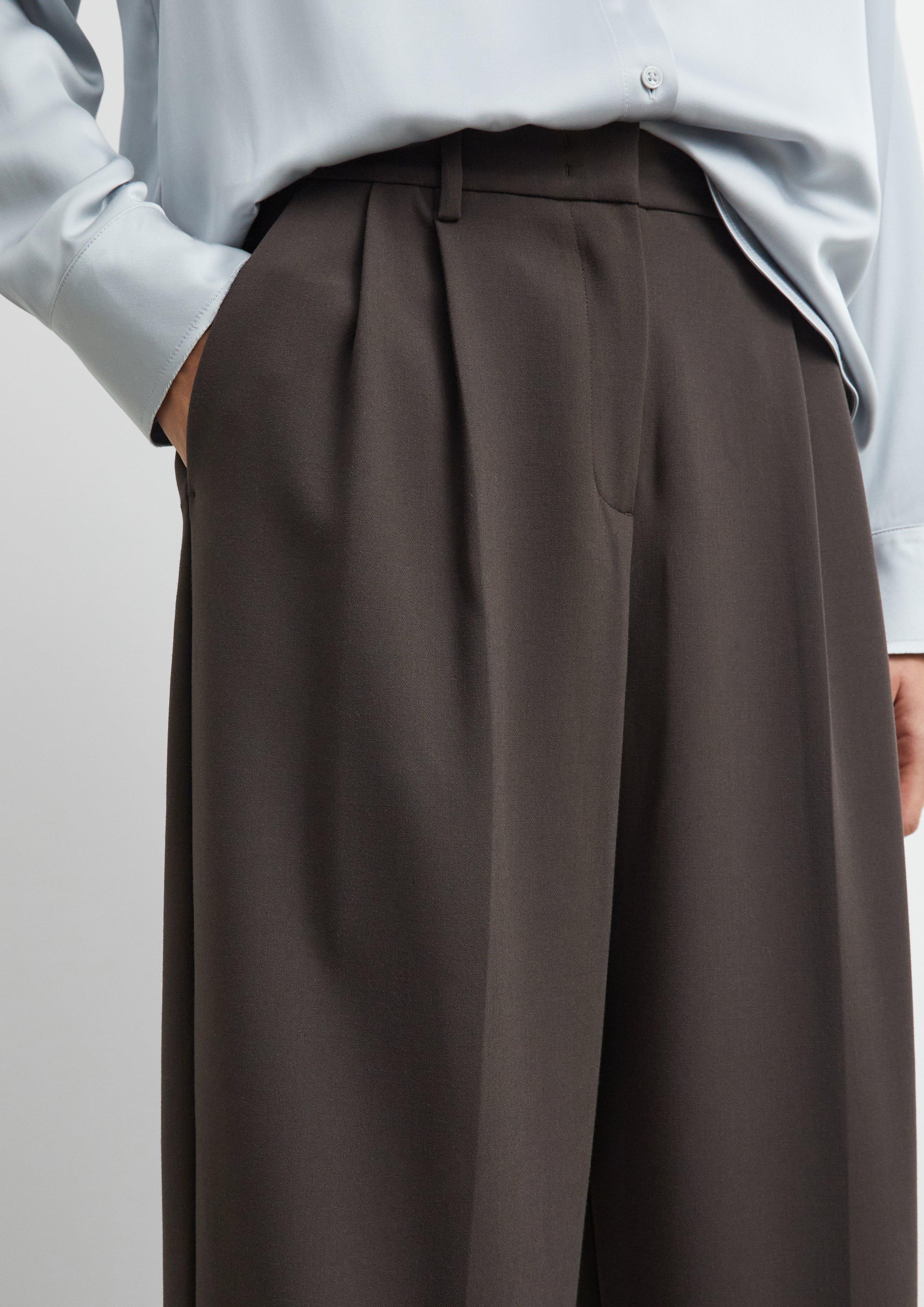 Pantalon en mélange de viscose à jambes larges en brun de COMMA