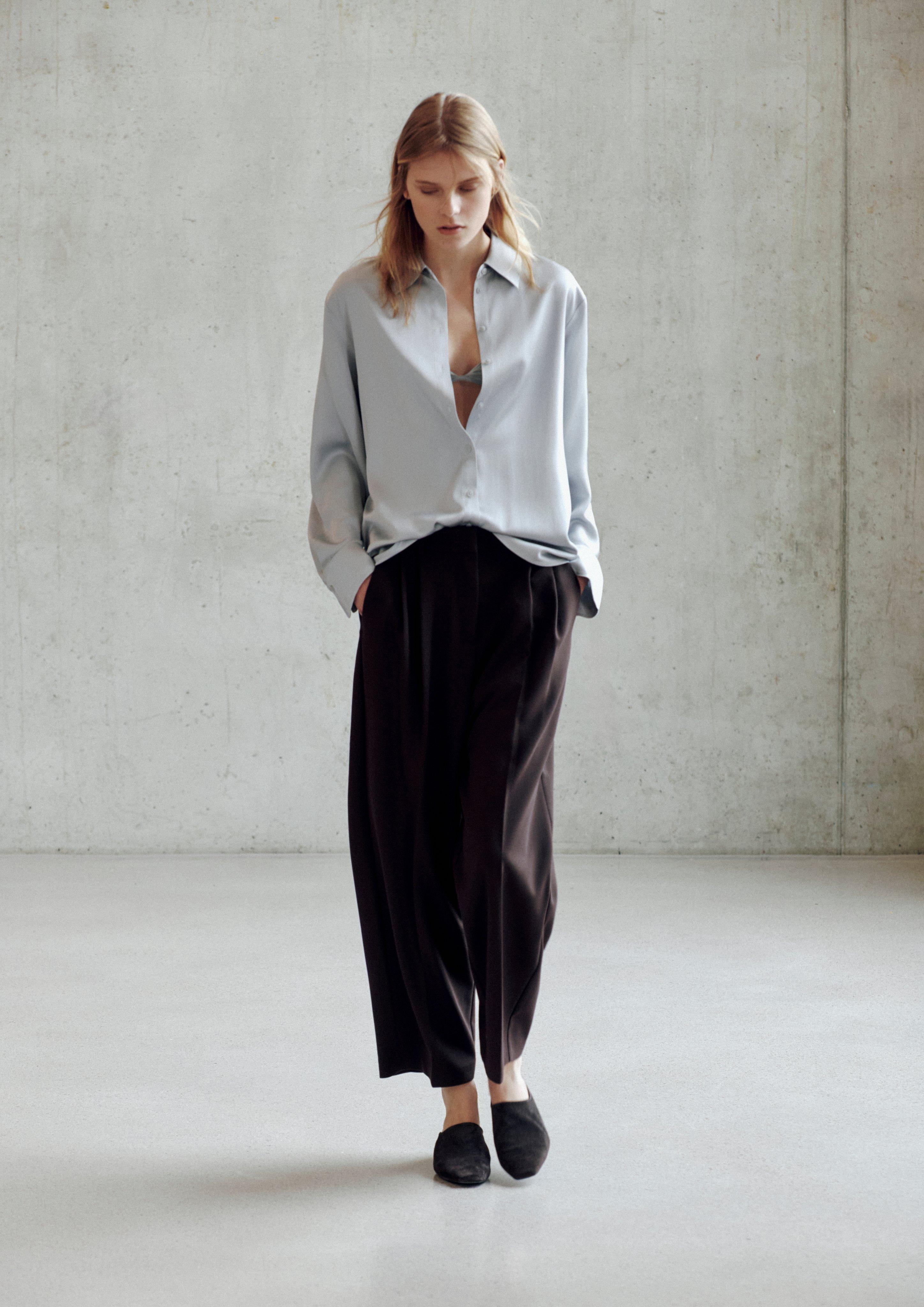 Viscose-blend pants with barrel legs in dark brown by COMMA