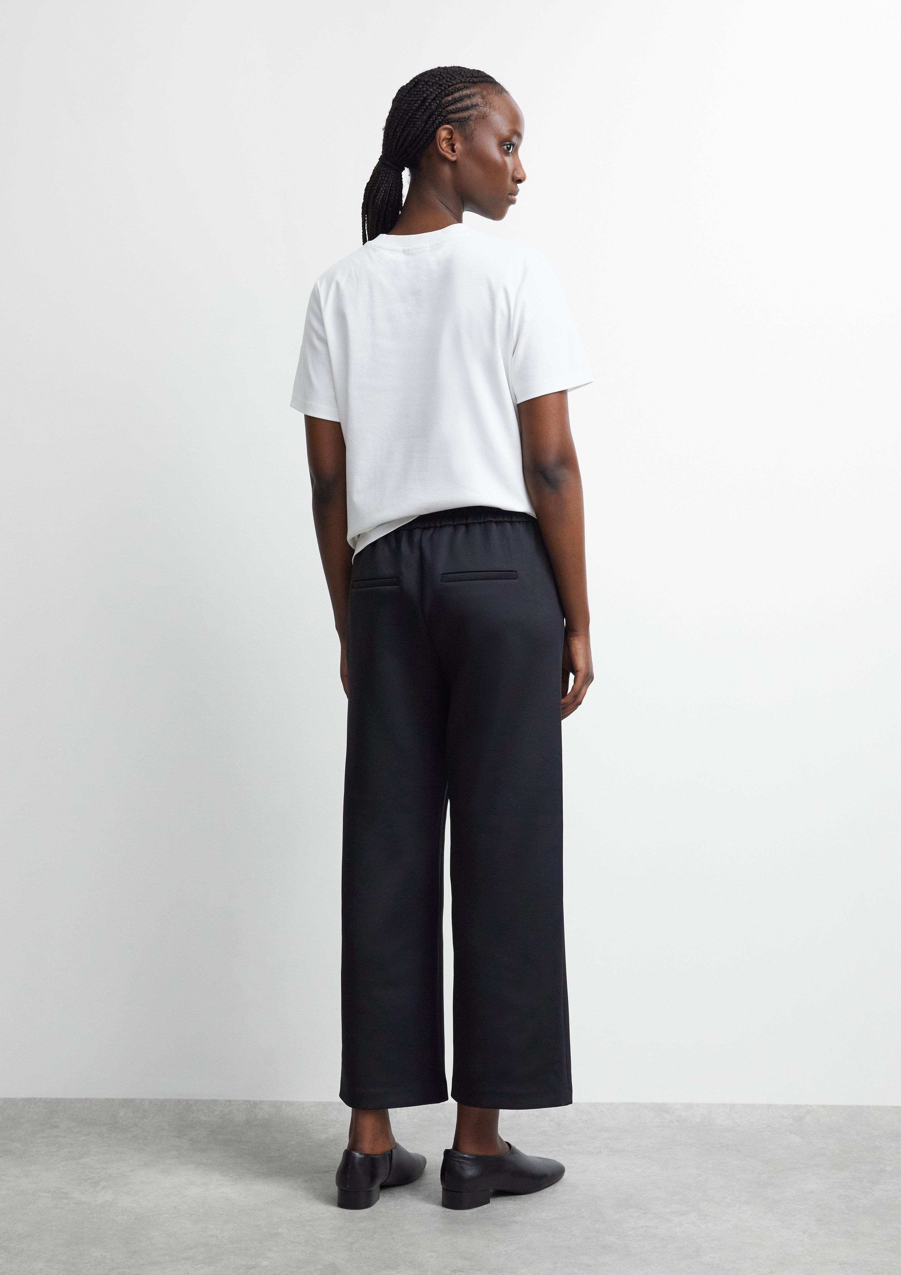 Culotte aus Scuba in schwarz von COMMA