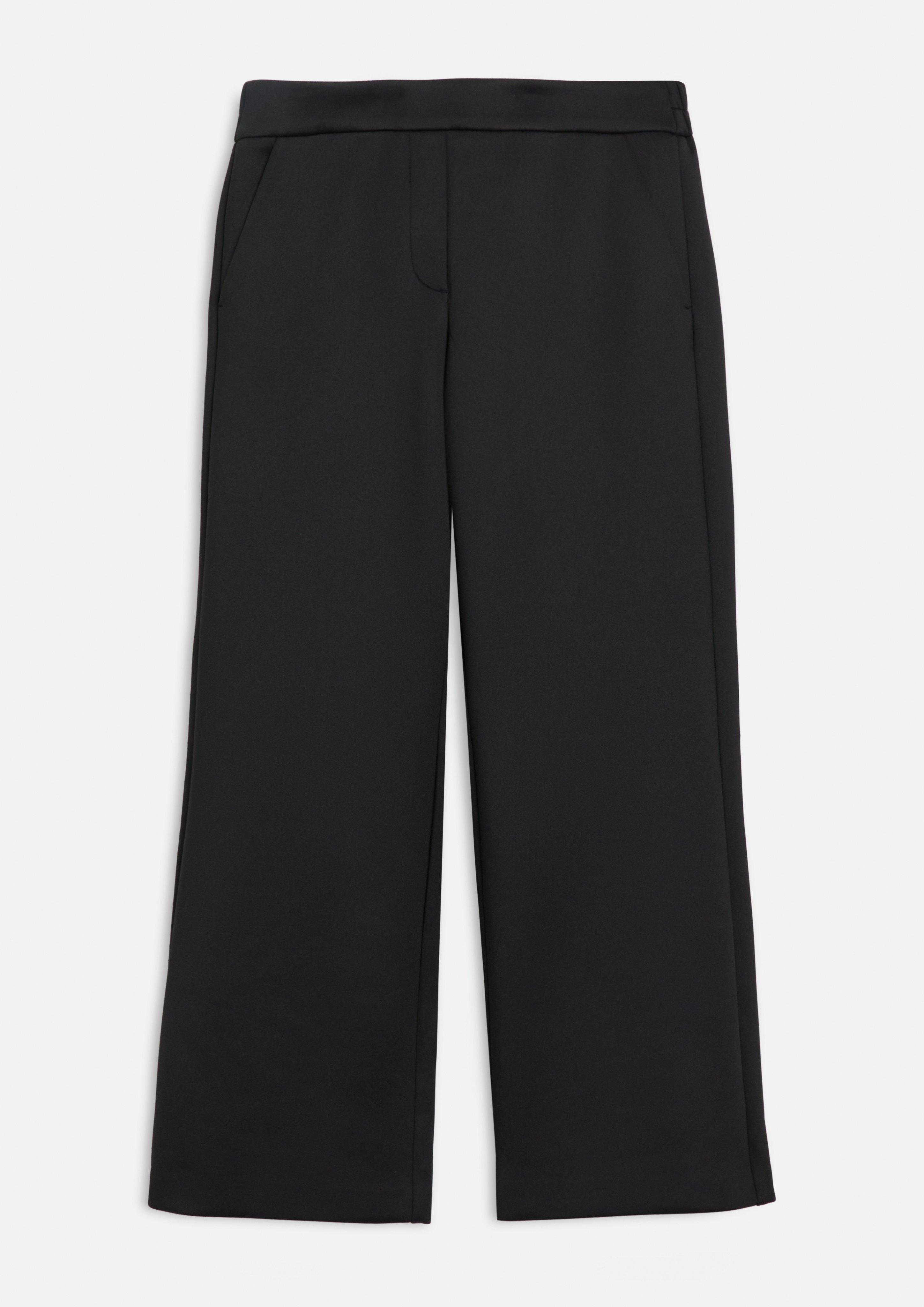 Culotte aus Scuba in schwarz von COMMA
