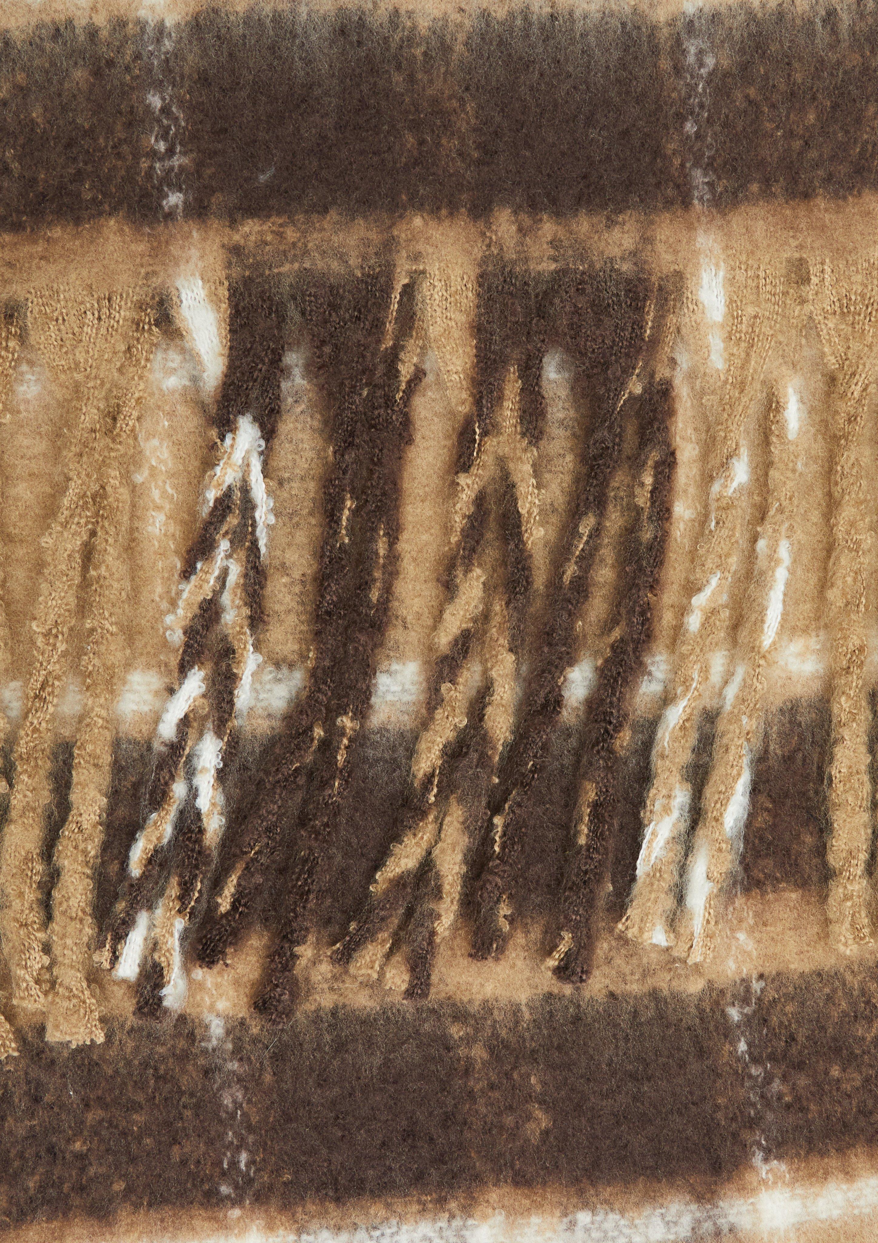 Scarf in beige by COMMA