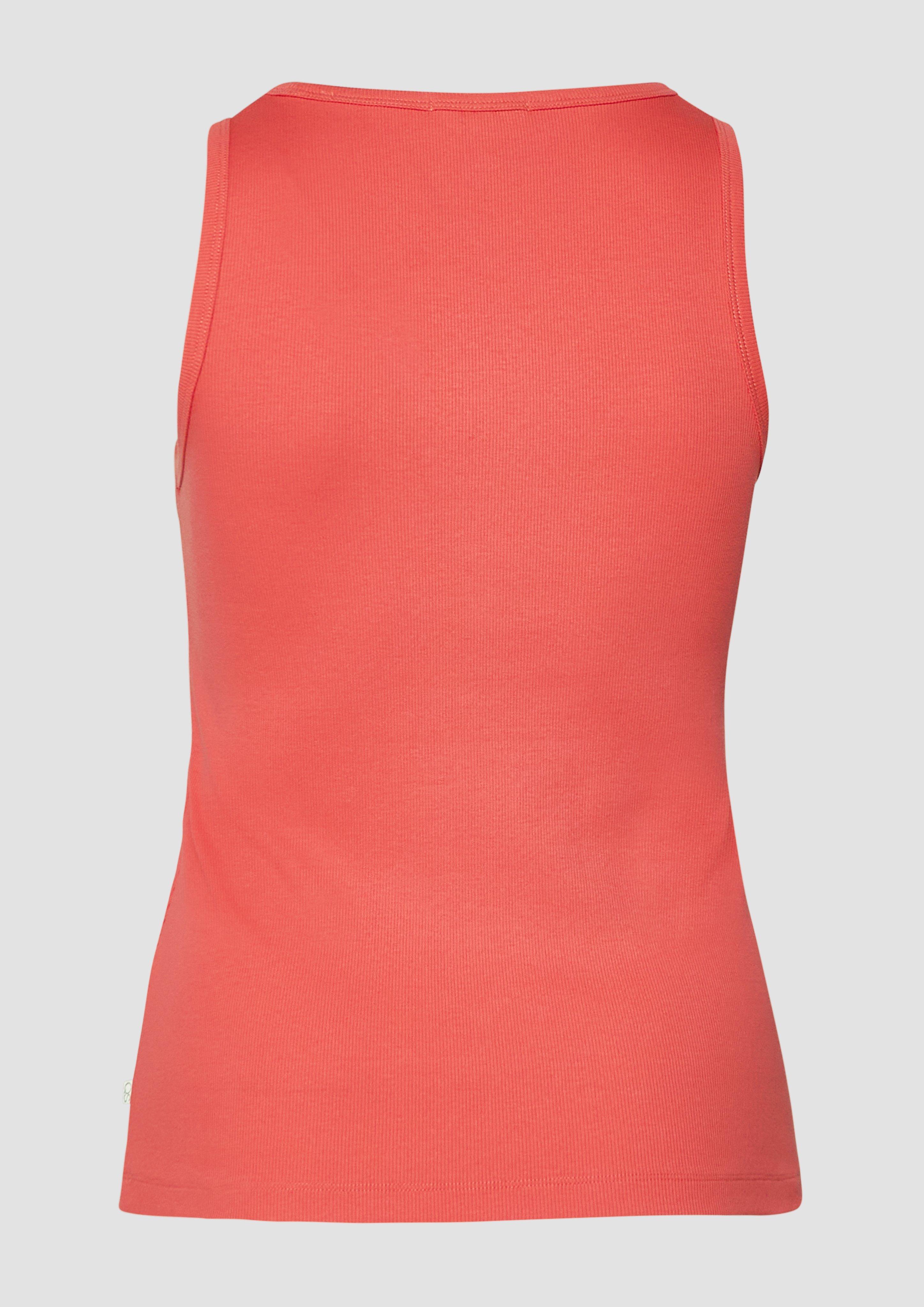 T-Shirt in 31D0 & 01D0