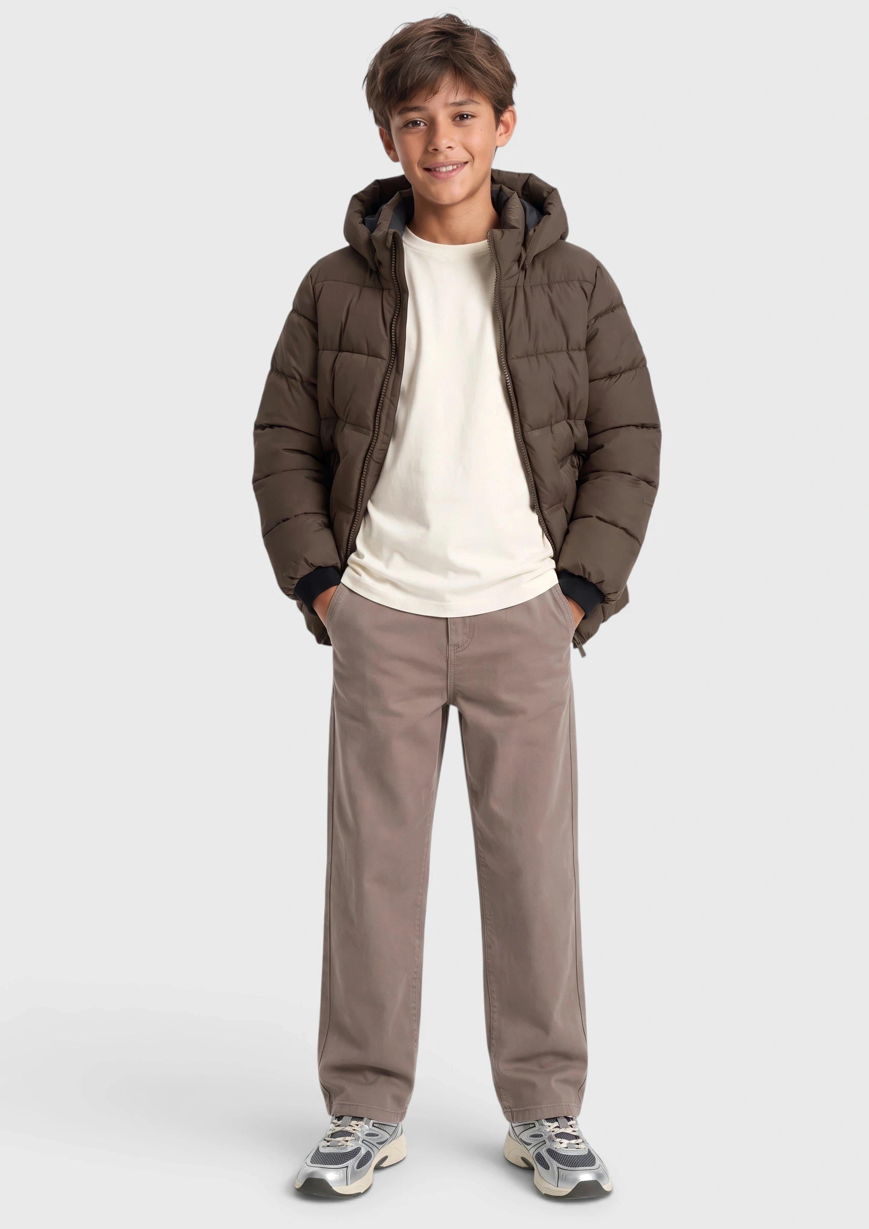 Toni Pants / Relaxed Fit / Mid-Rise / Tapered Leg / with s.Oliver tape on the snap hook in brown by s.Oliver