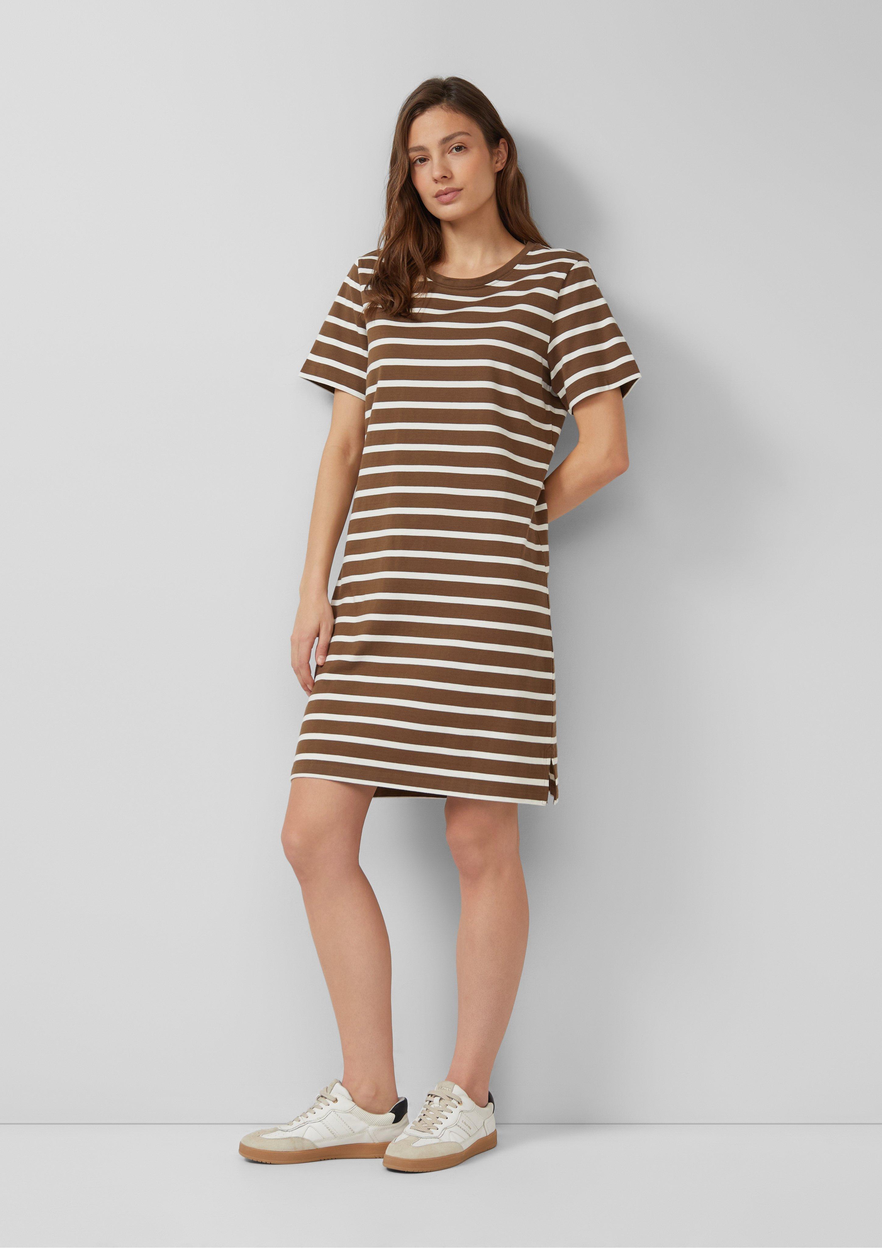 Kleid in 89G9, 39G9, 3903, 8918, 79G9, 7900, 99G9 & 9999