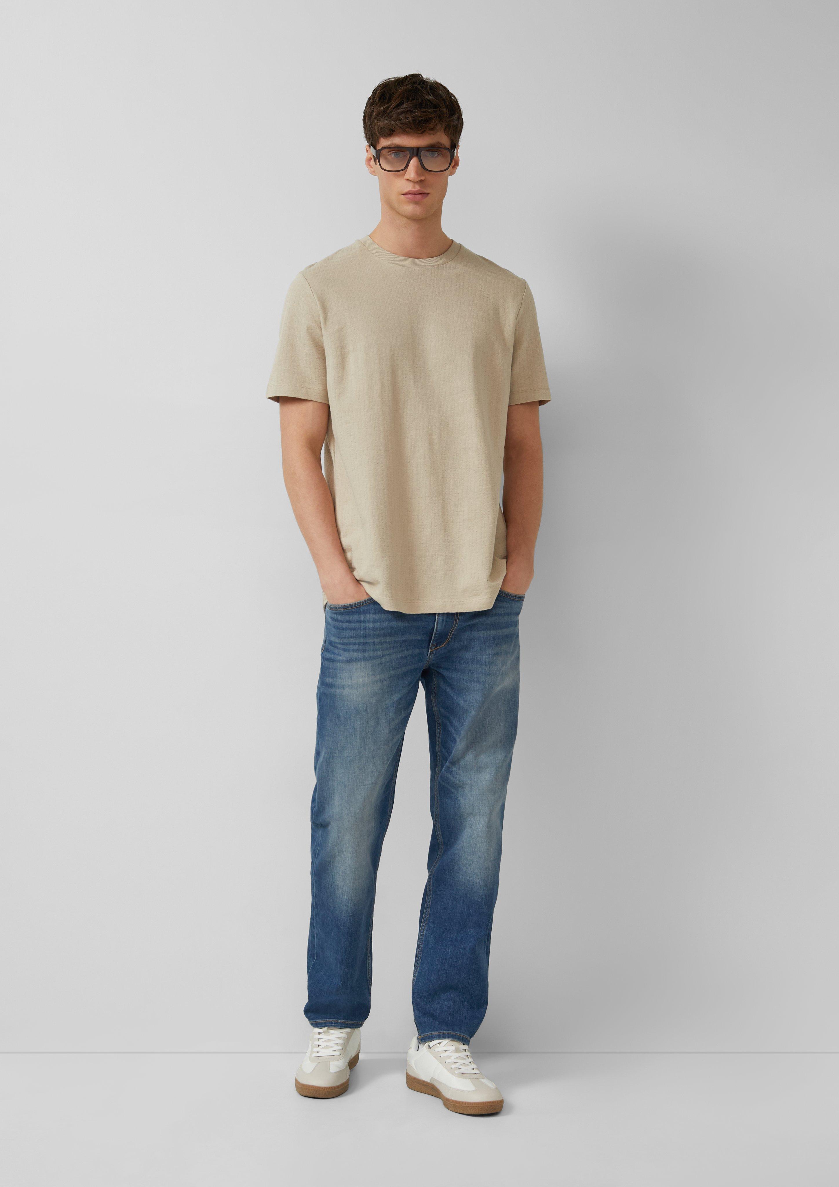 Koszulka w kolorze 8148, 9999, 5978, 0200, 9573 & 7853