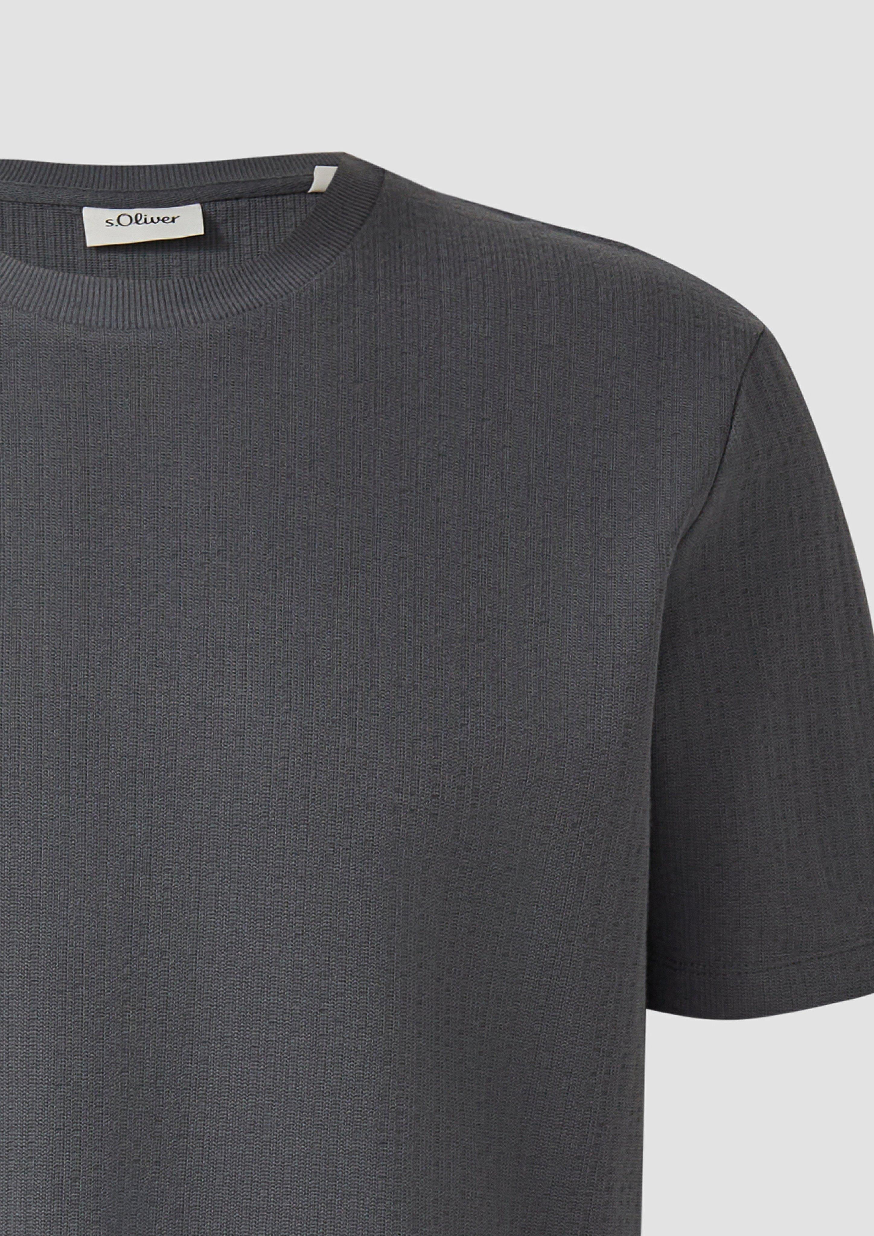 Koszulka w kolorze 9573, 9999, 5978, 0200, 7853 & 8148