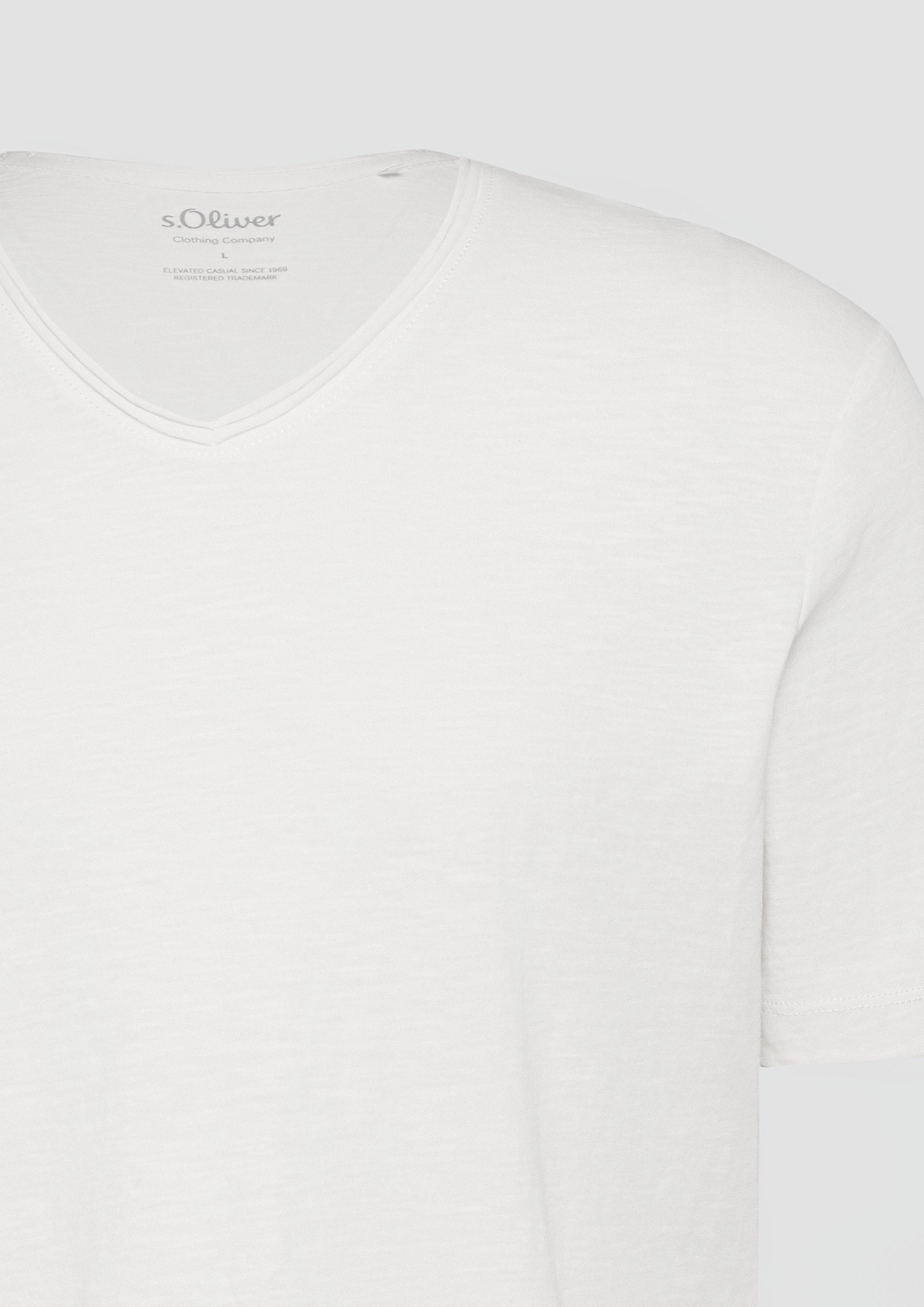 T-shirt in 0200, 5978, 6603, 9999 & 9573