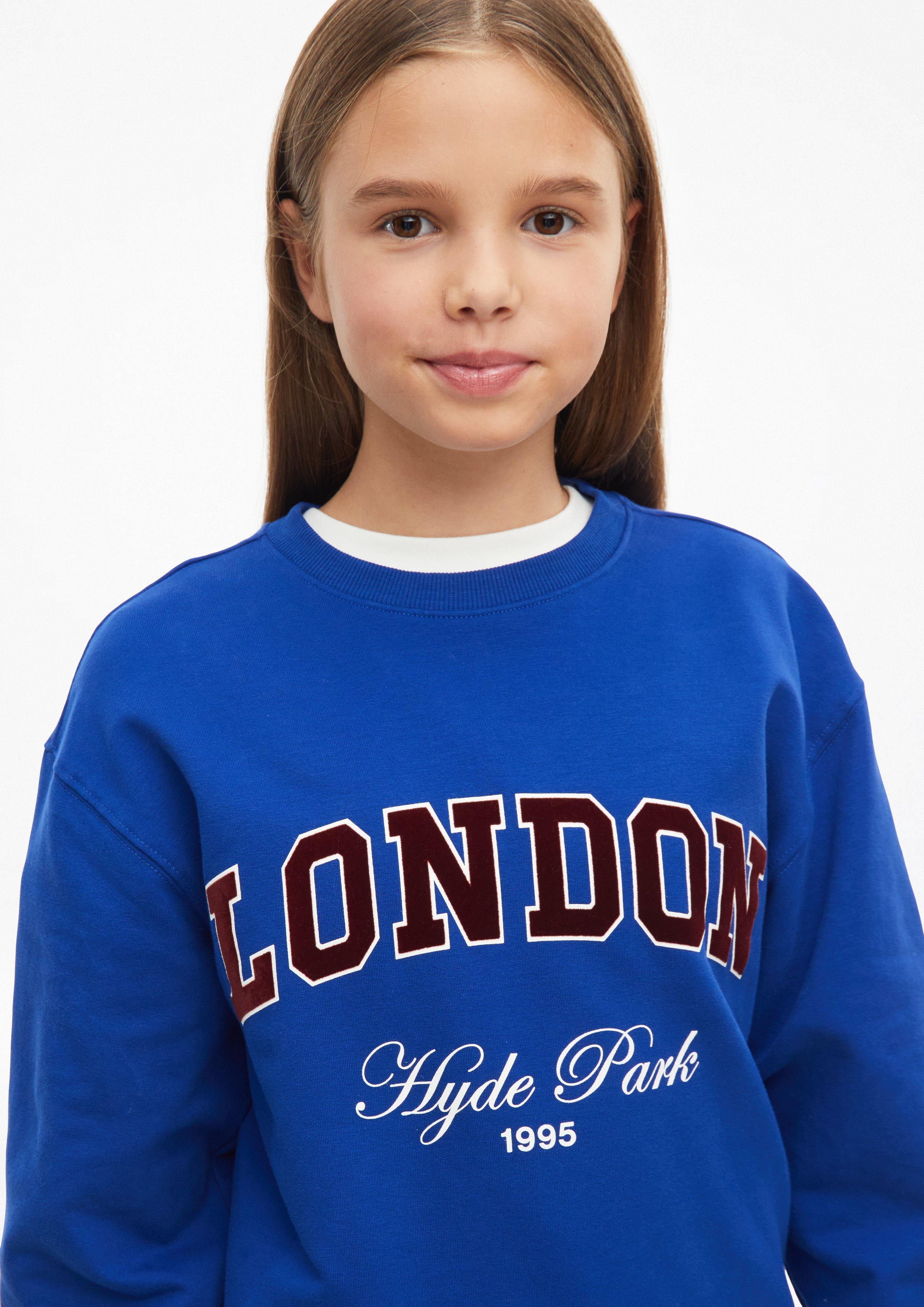 Djeca Mekana oversized sportska majica s flock printom u boji plava od s.Oliver