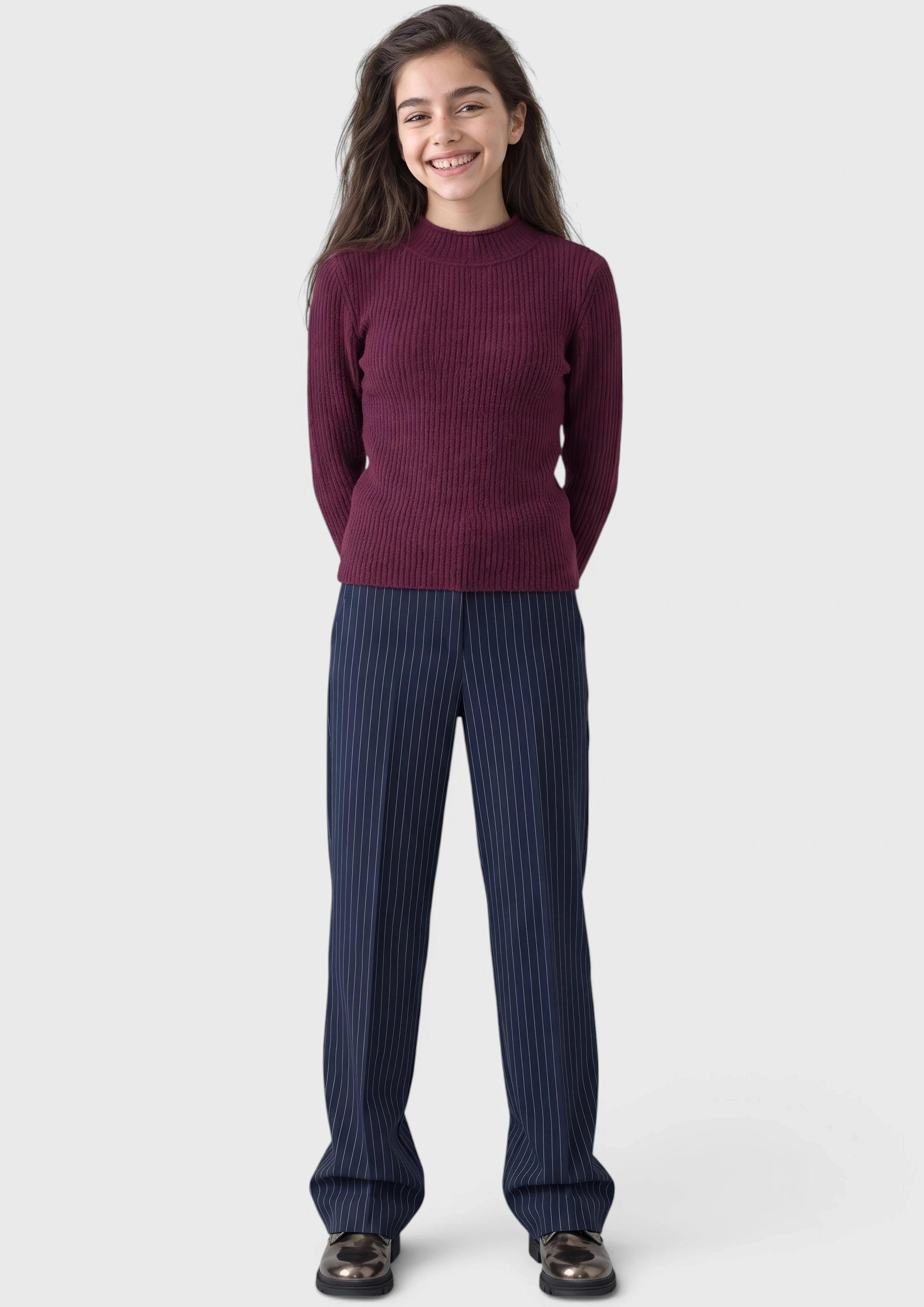 Kinder Schmaler Strickpullover mit Stehkragen aus weichem Chenille in lila von s.Oliver