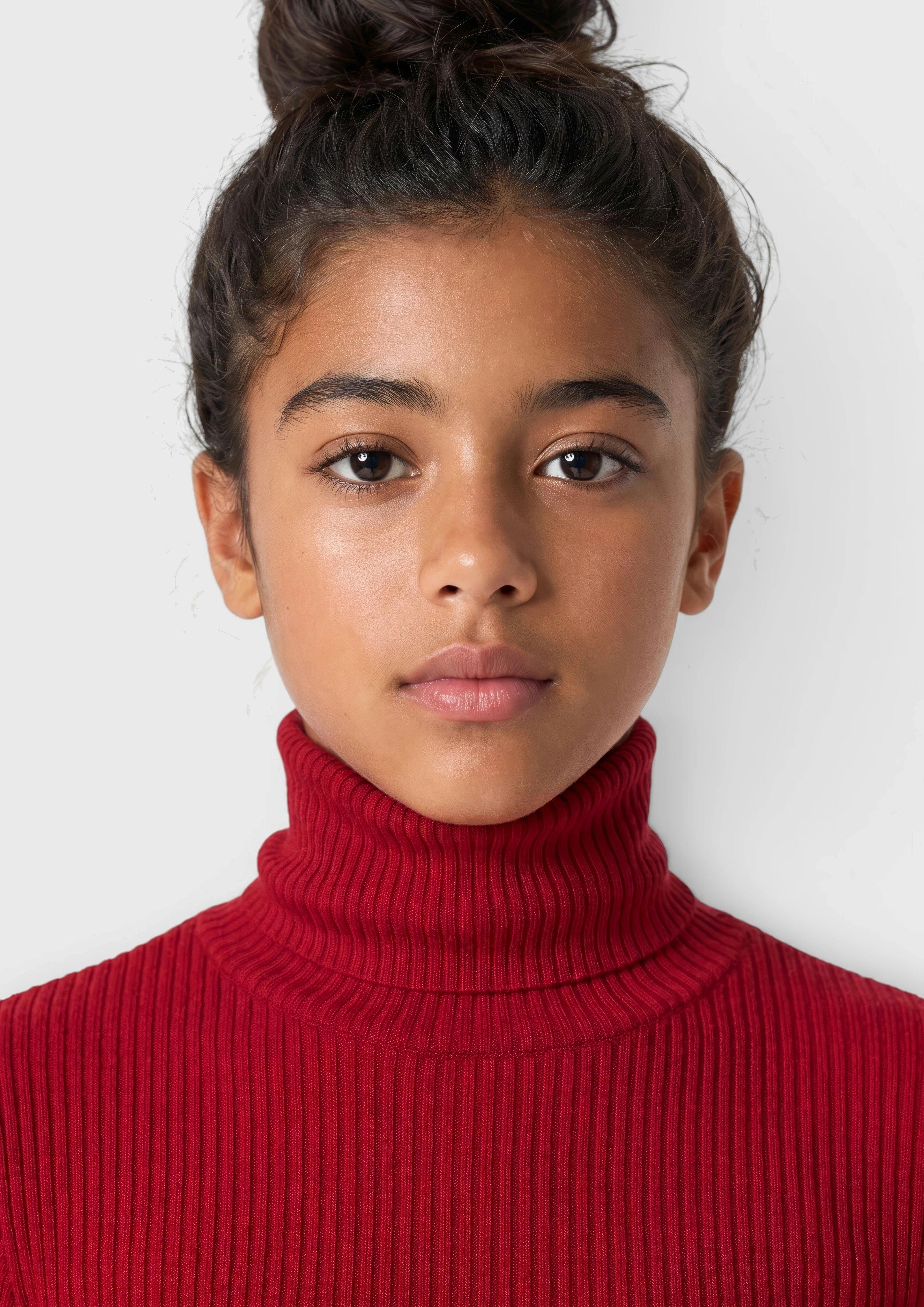Junior Slim-fit longsleeve van geribd materiaal met col in rood van s.Oliver