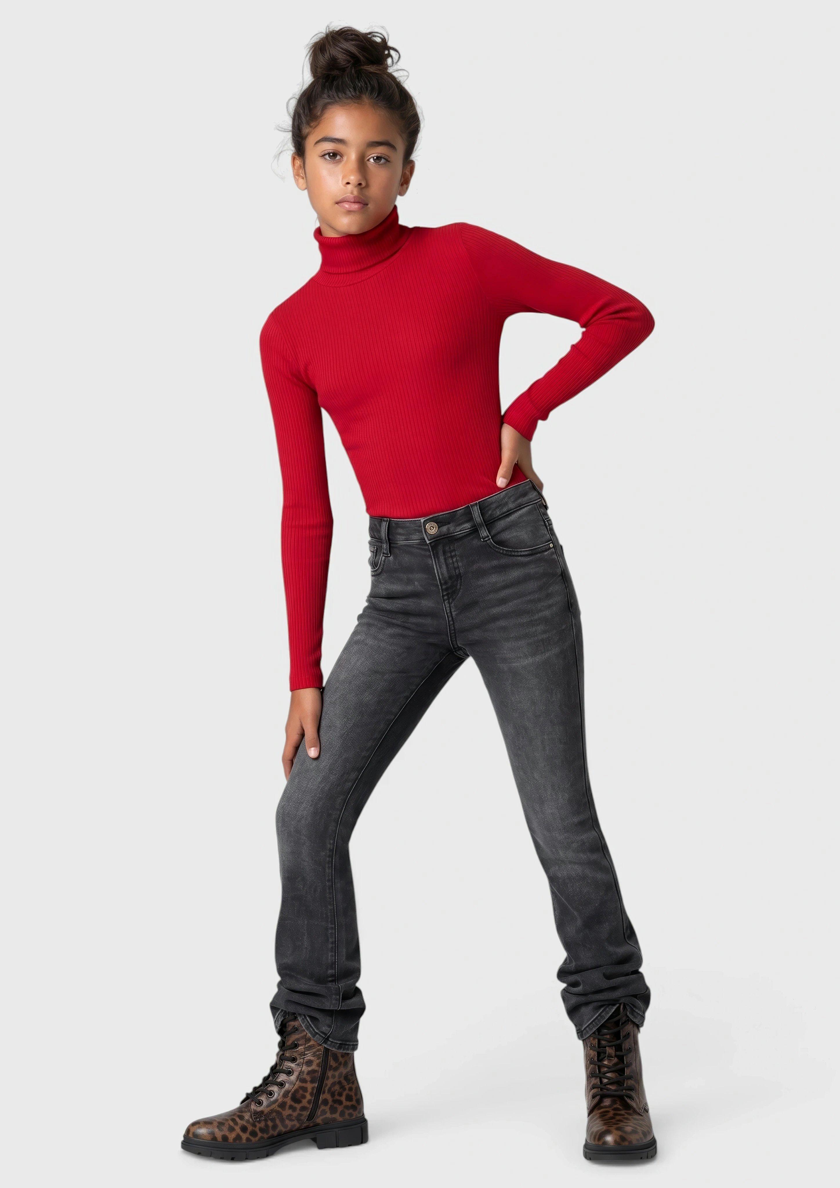 Junior Slim-fit longsleeve van geribd materiaal met col in rood van s.Oliver