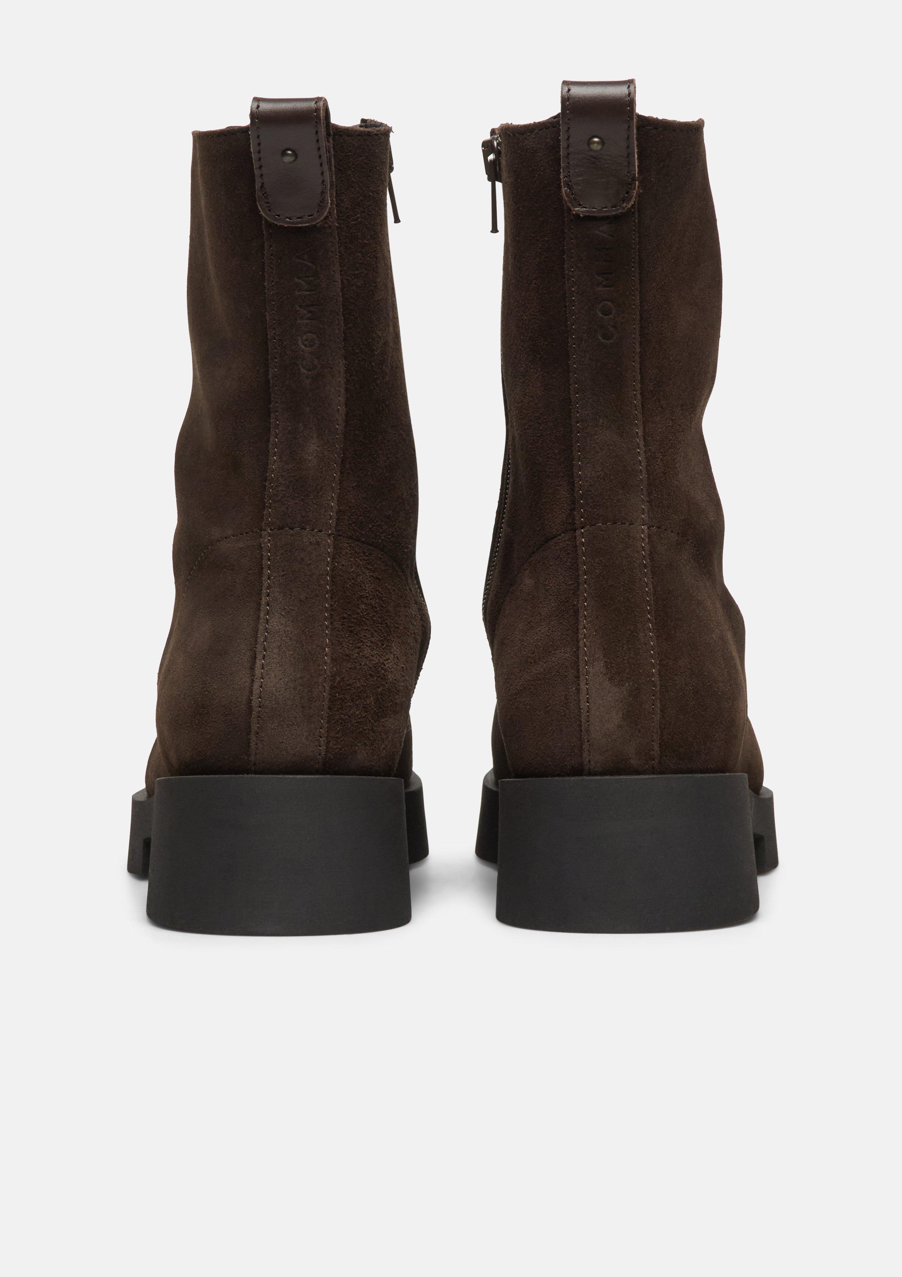Stiefel in braun von COMMA