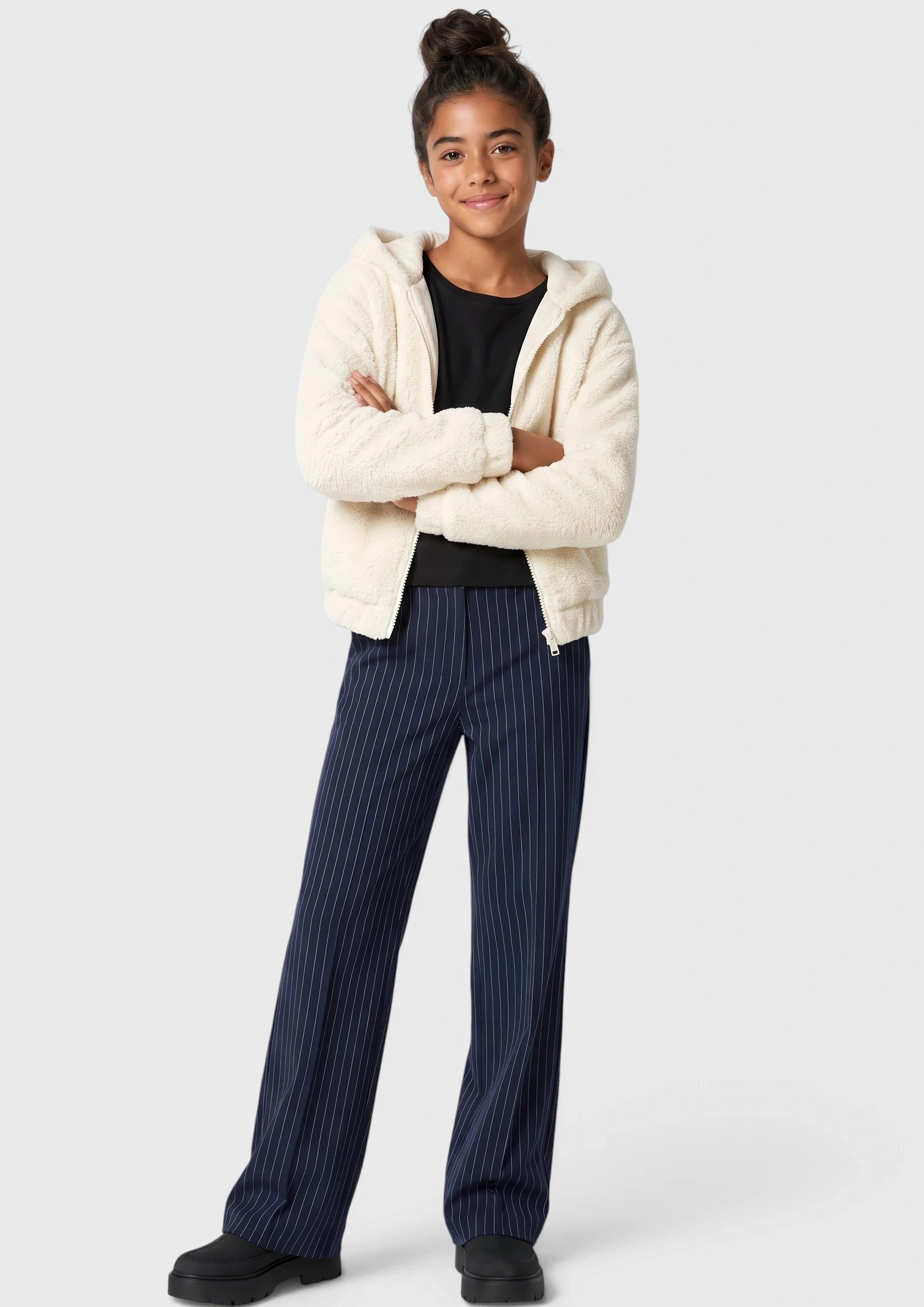 Kort oversized teddyjack met capuchon in crème van s.Oliver