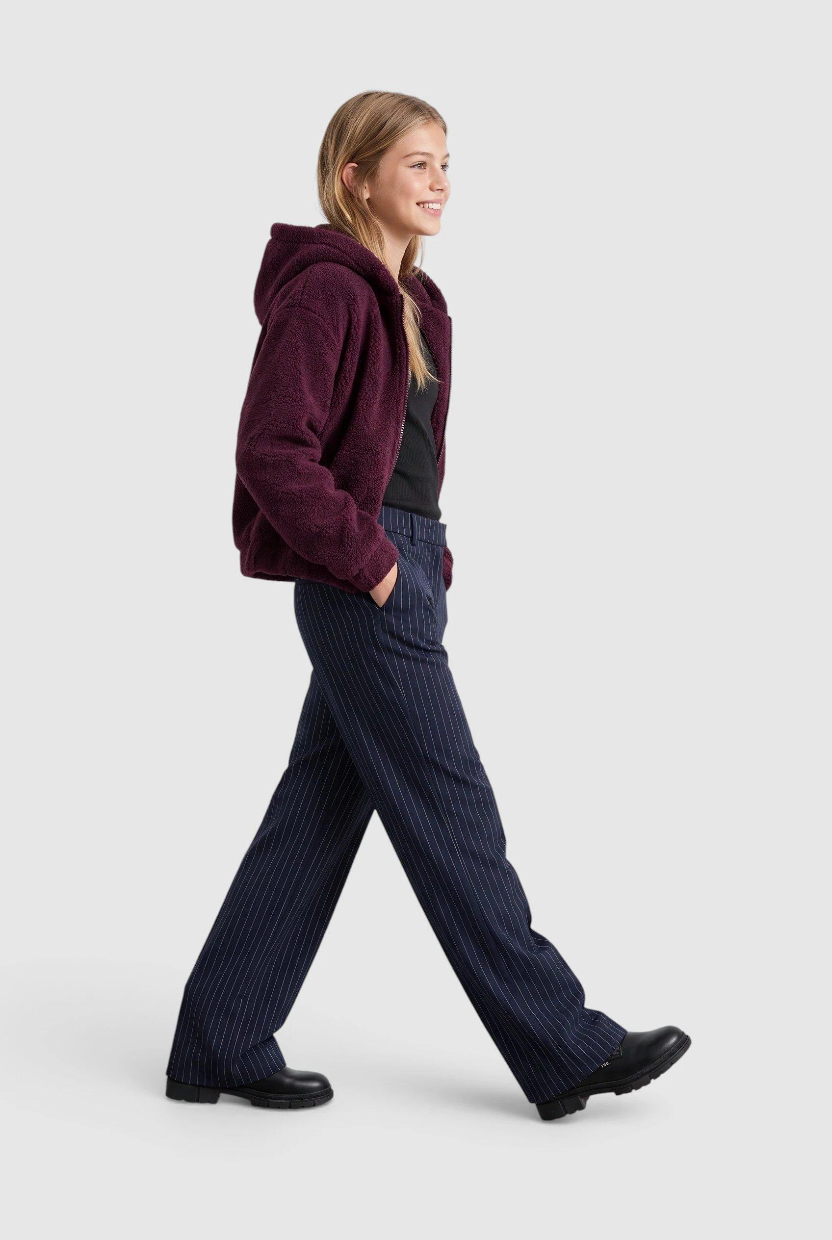 Veste courte oversize en tissu teddy à capuche en bordeaux de s.Oliver
