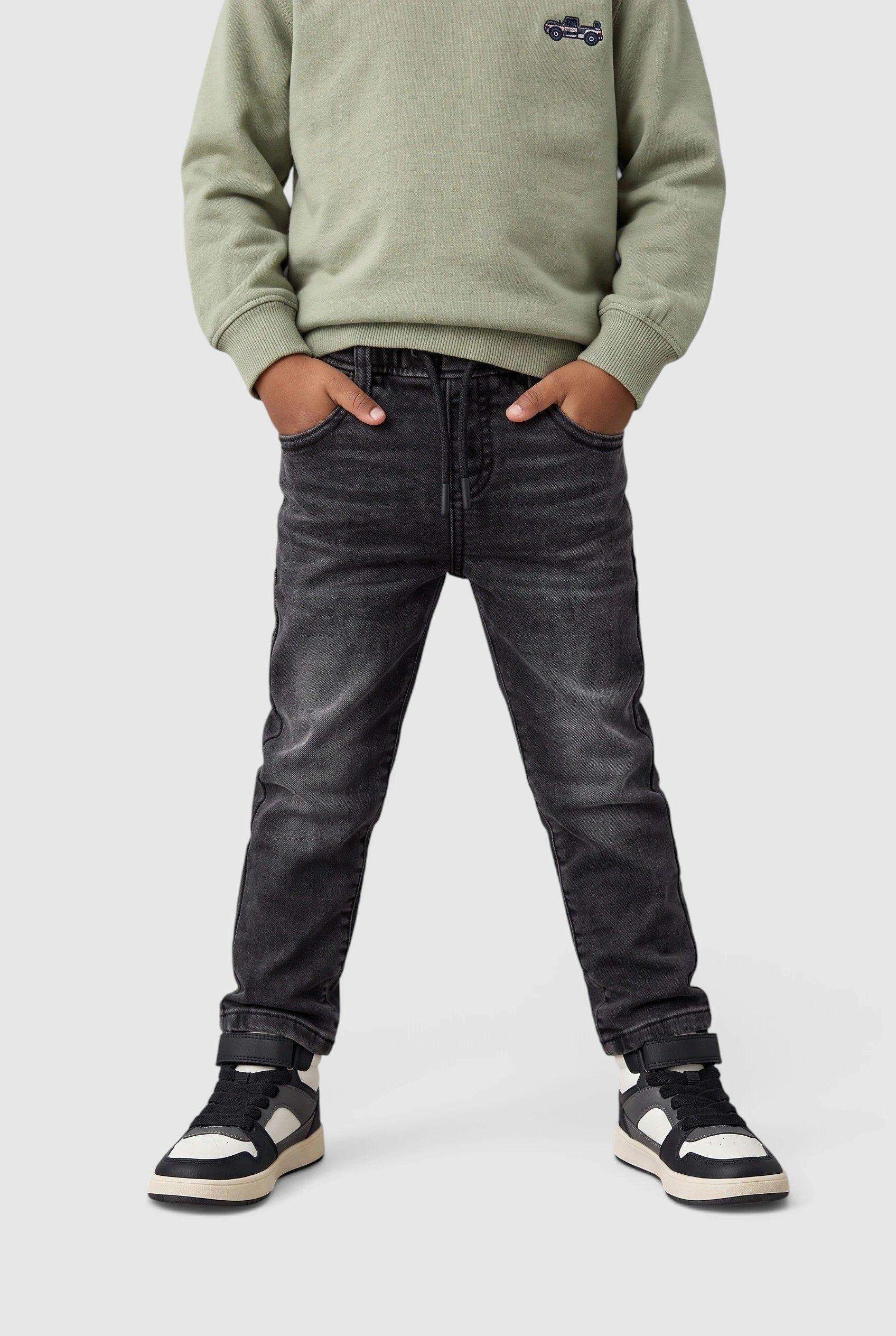 Kinder Jeans Jogg-Style Pelle / Regular Fit / Mid Rise / Straight Leg / soft & warm in grau von s.Oliver