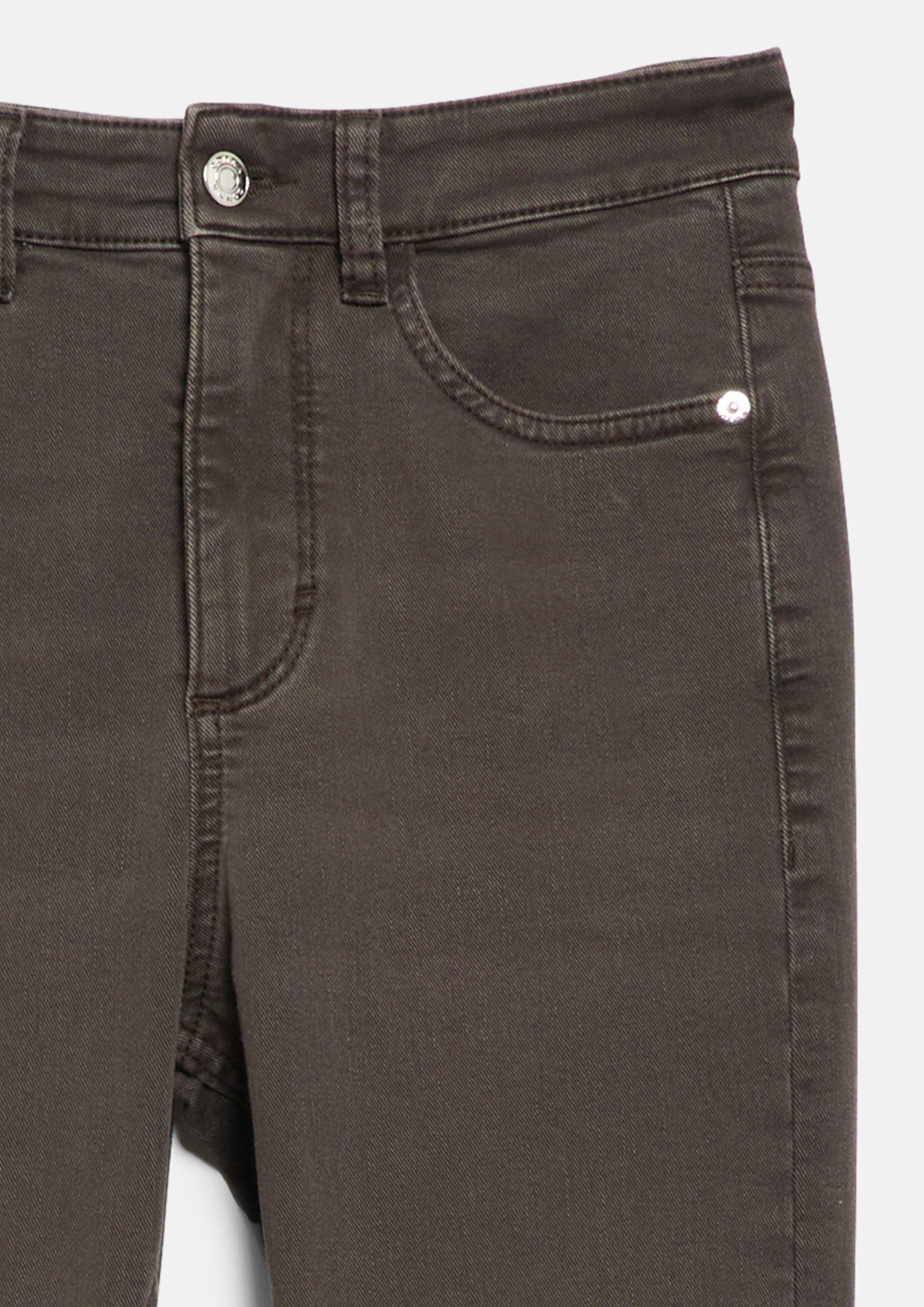 Damen EMMA - Coloured Denim im Flared Fit in braun von comma