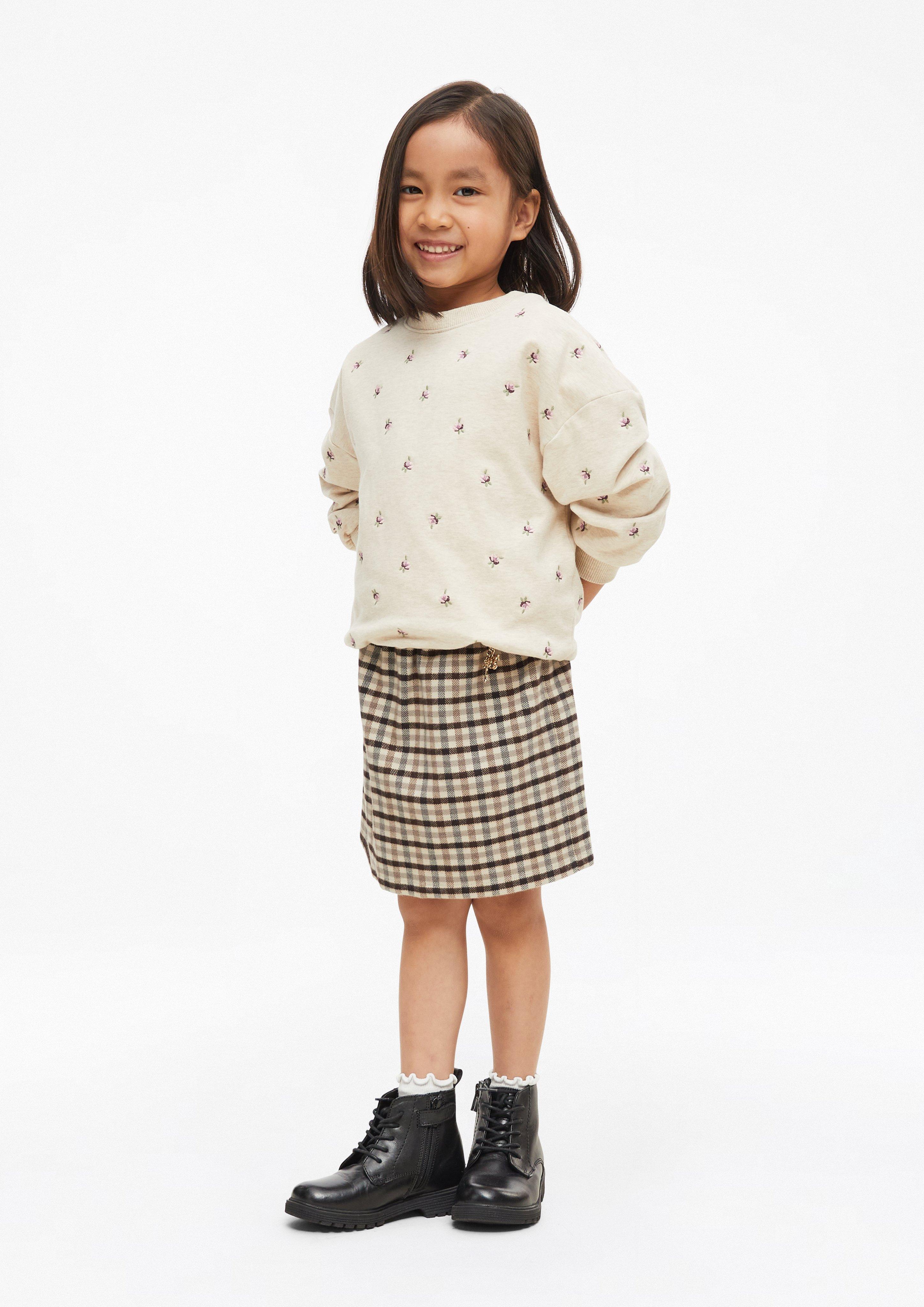 Kinder Kuscheliges Oversize-Sweatshirt mit floraler Stickerei in beige von s.Oliver