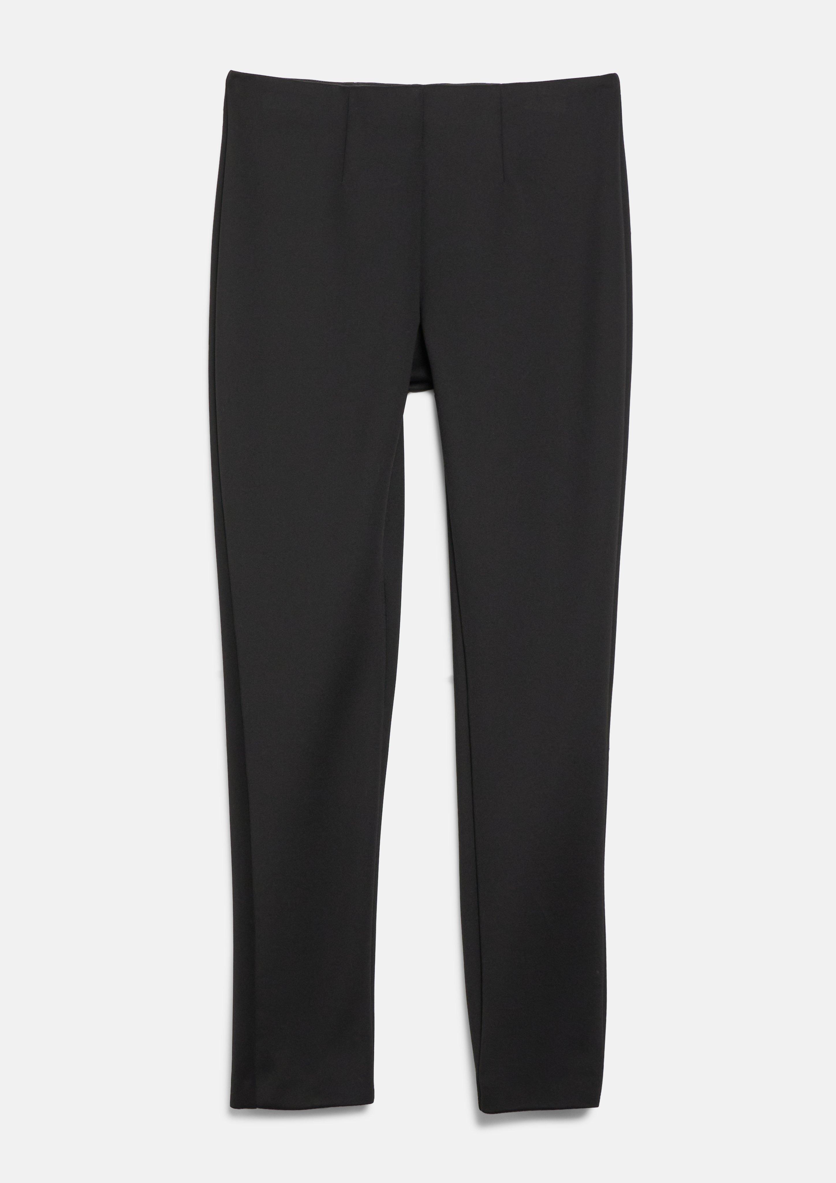 Femmes Pantalon en noir de COMMA