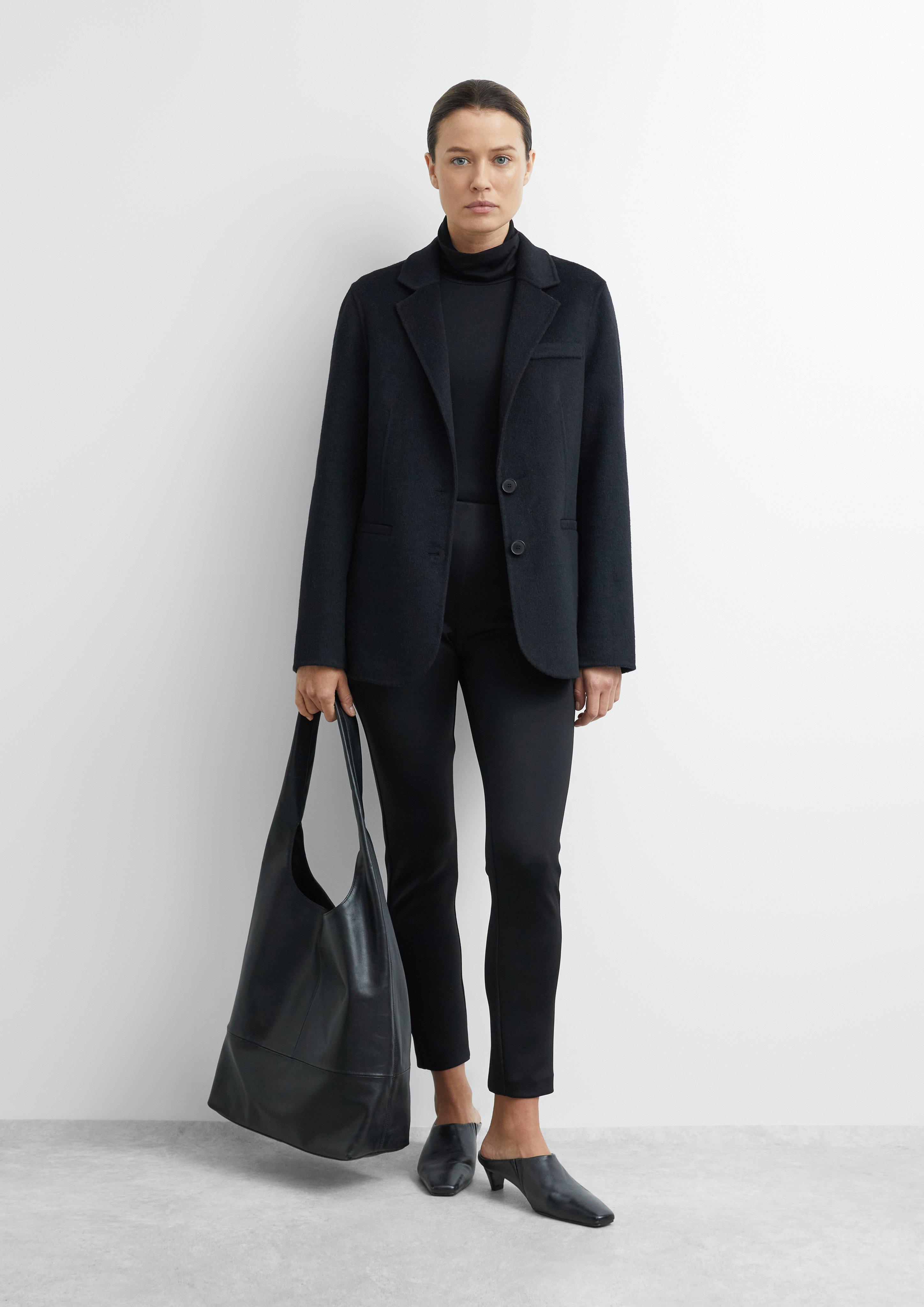 Femmes Pantalon en noir de COMMA