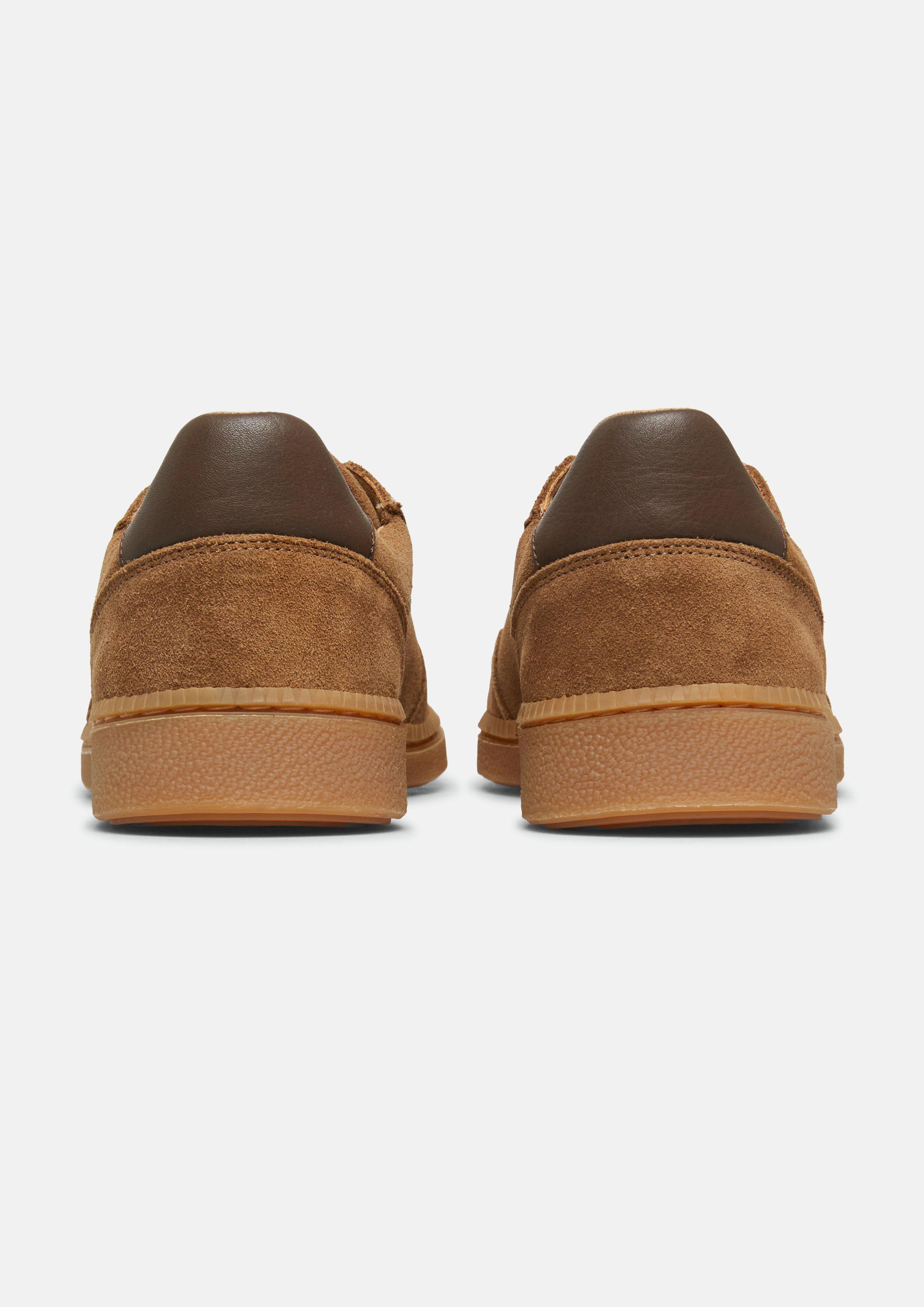 Sneakers in brown by COMMA