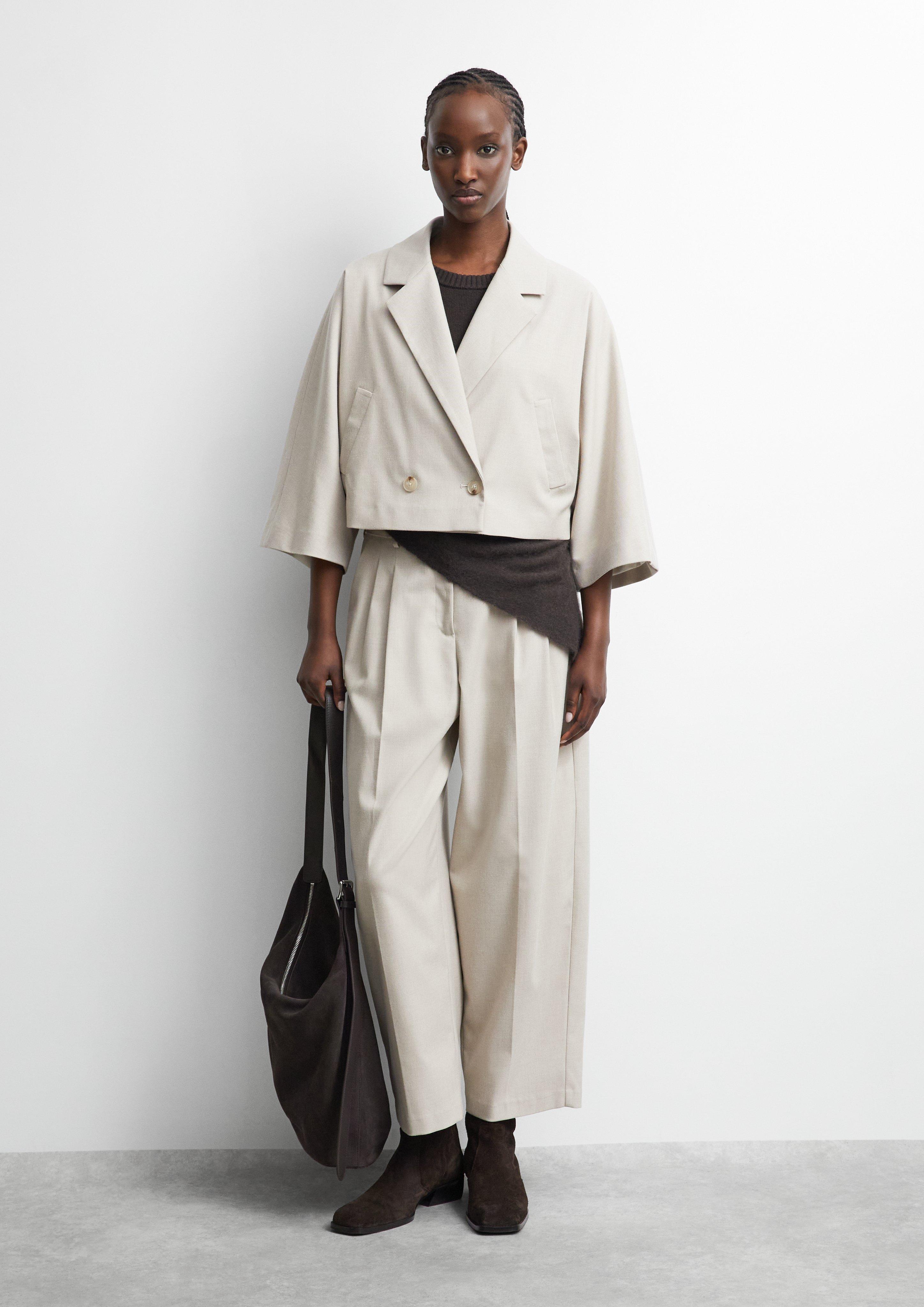 Indoor blazer in beige by COMMA