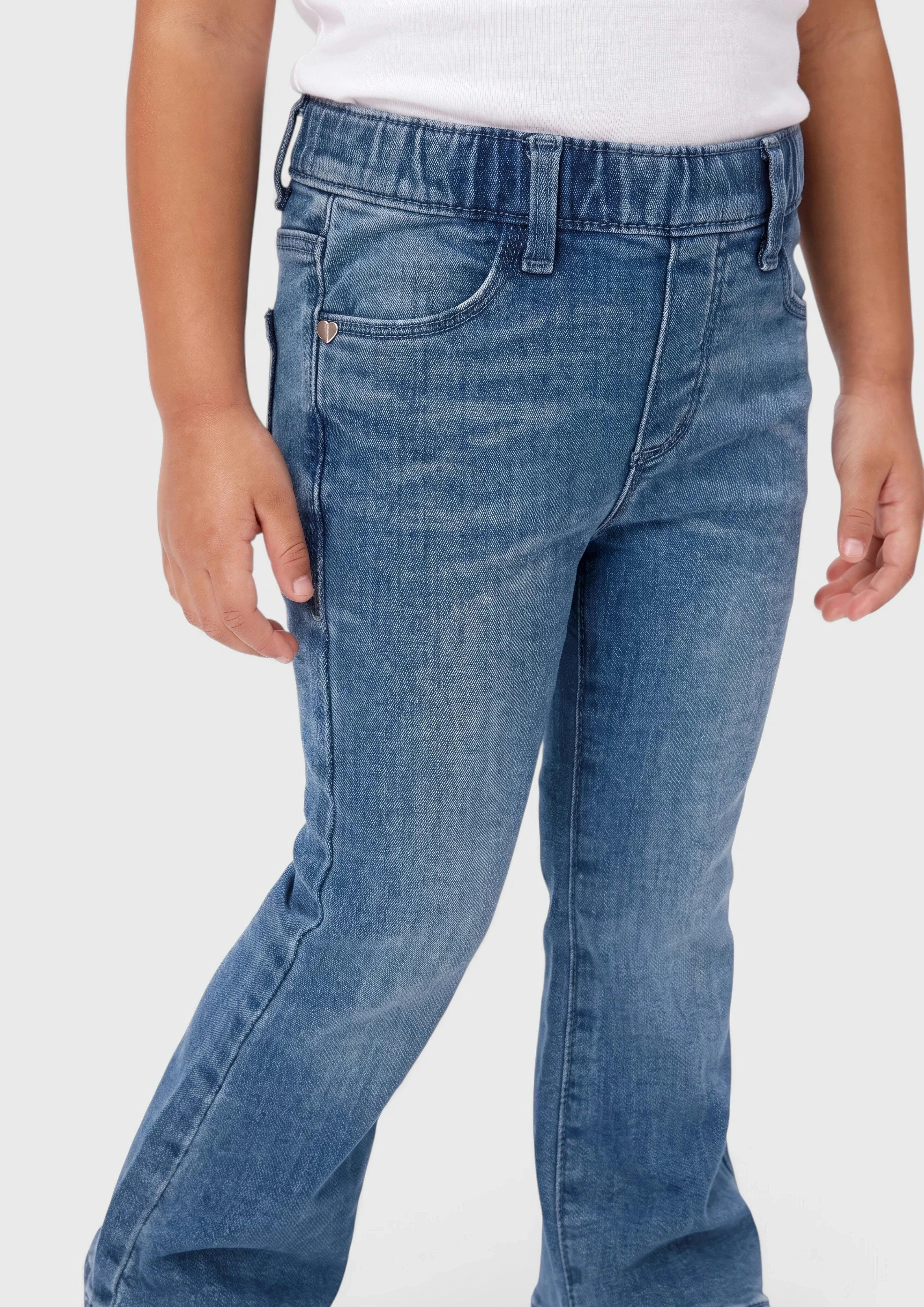 Kids Betsy Jeans / Regular Fit / Mid Rise / Flared Leg / Soft &amp; Warm in blue by s.Oliver