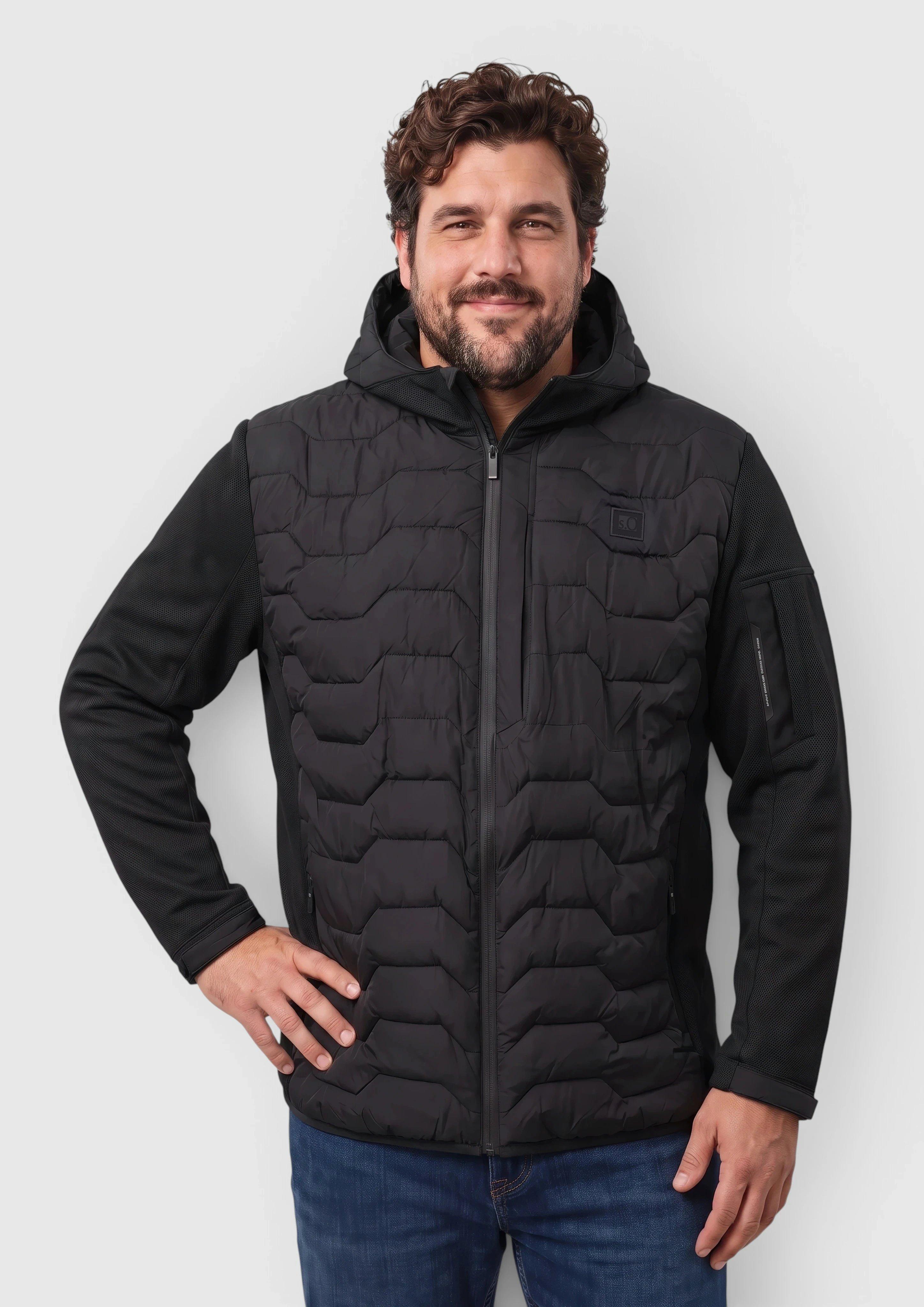 Športová outdoorová bunda z textilnej zmesi s kapucňou vo farbe čierna od s.Oliver Men Big Sizes