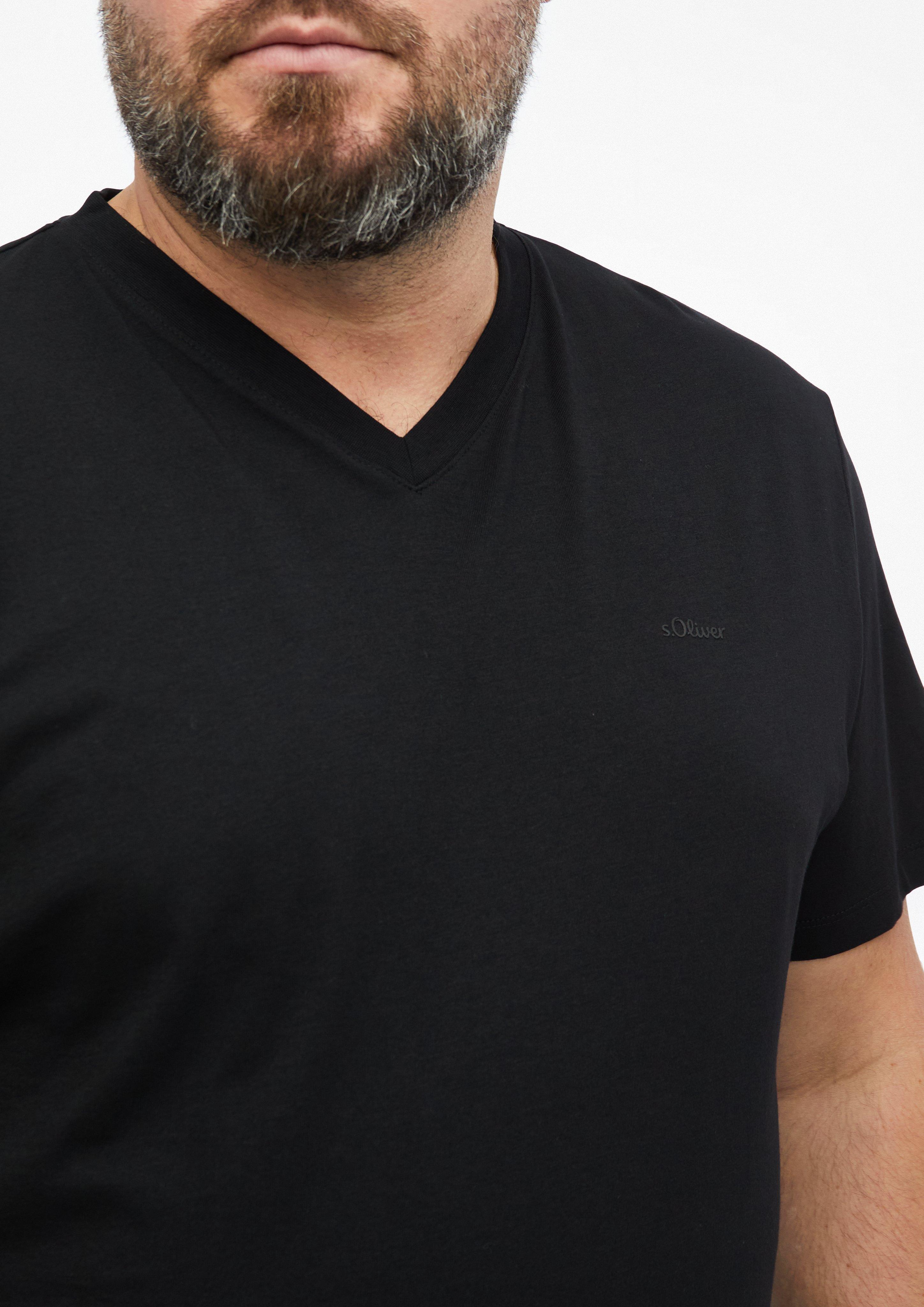Men Cotton T-shirt with logo print and V-neck in black by s.Oliver Men Big Sizes