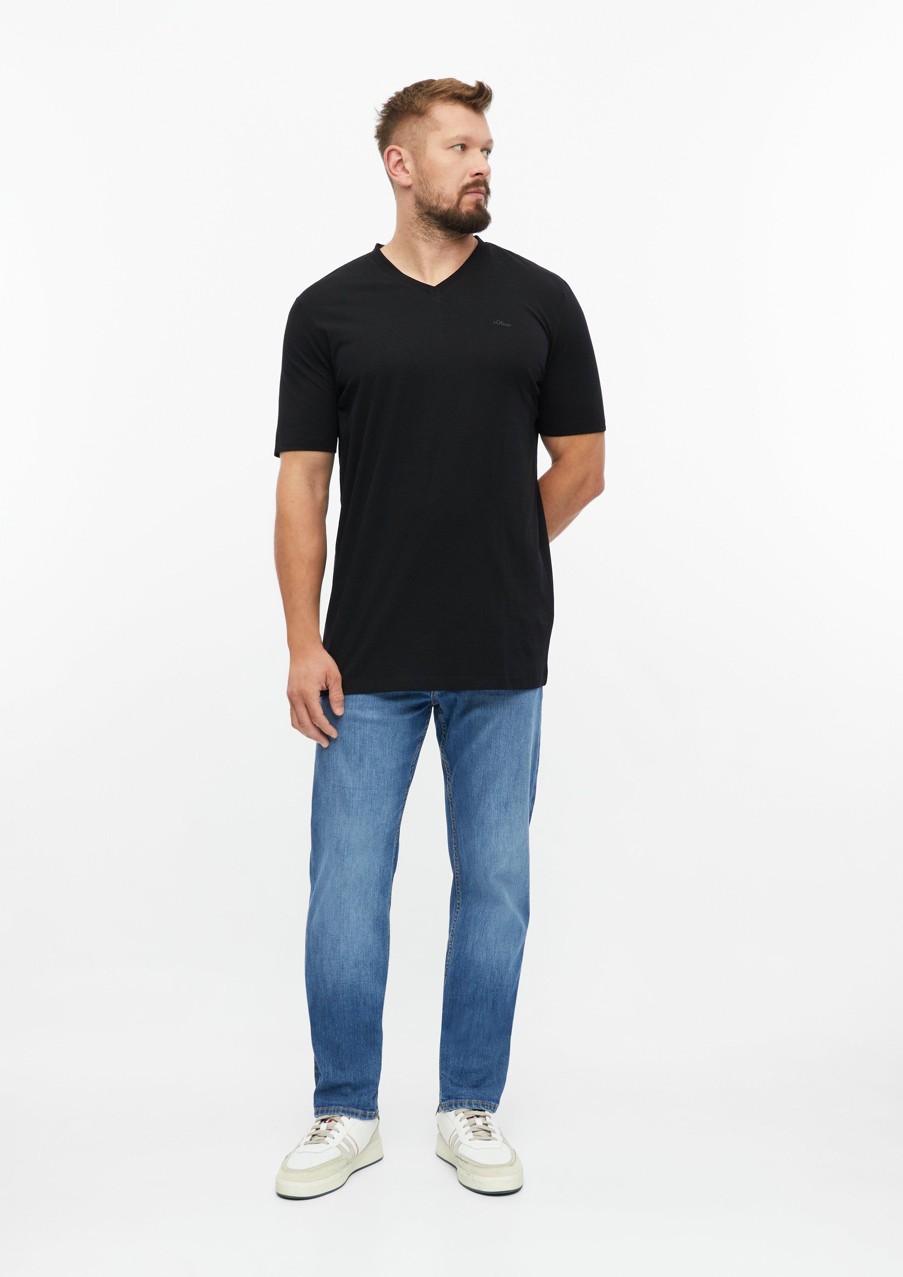 Men Cotton T-shirt with logo print and V-neck in black by s.Oliver Men Tall Sizes