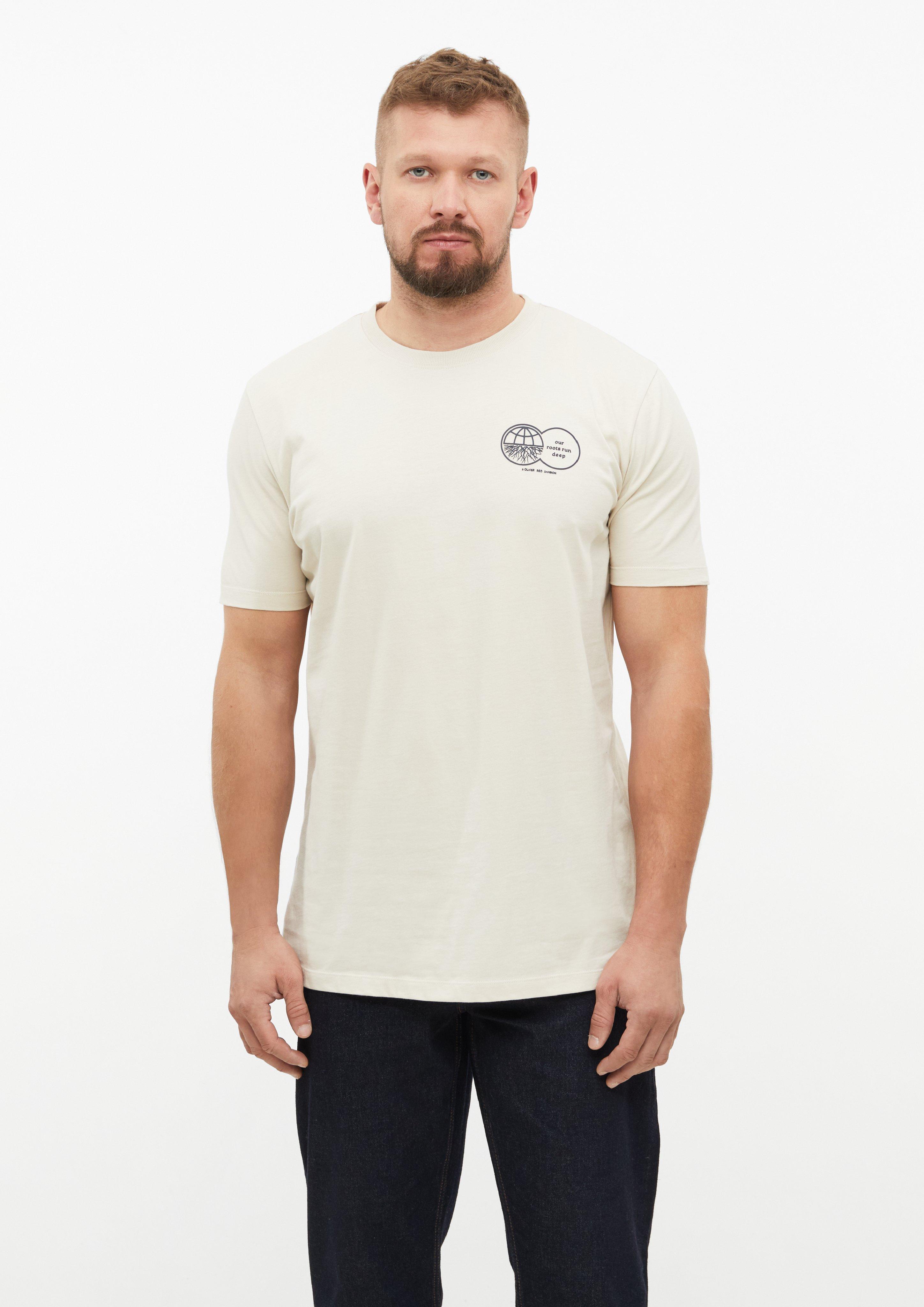 T-shirt met opdruk op de voorkant, gemaakt van 100% katoen in lichtbeige van s.Oliver Men Tall Sizes