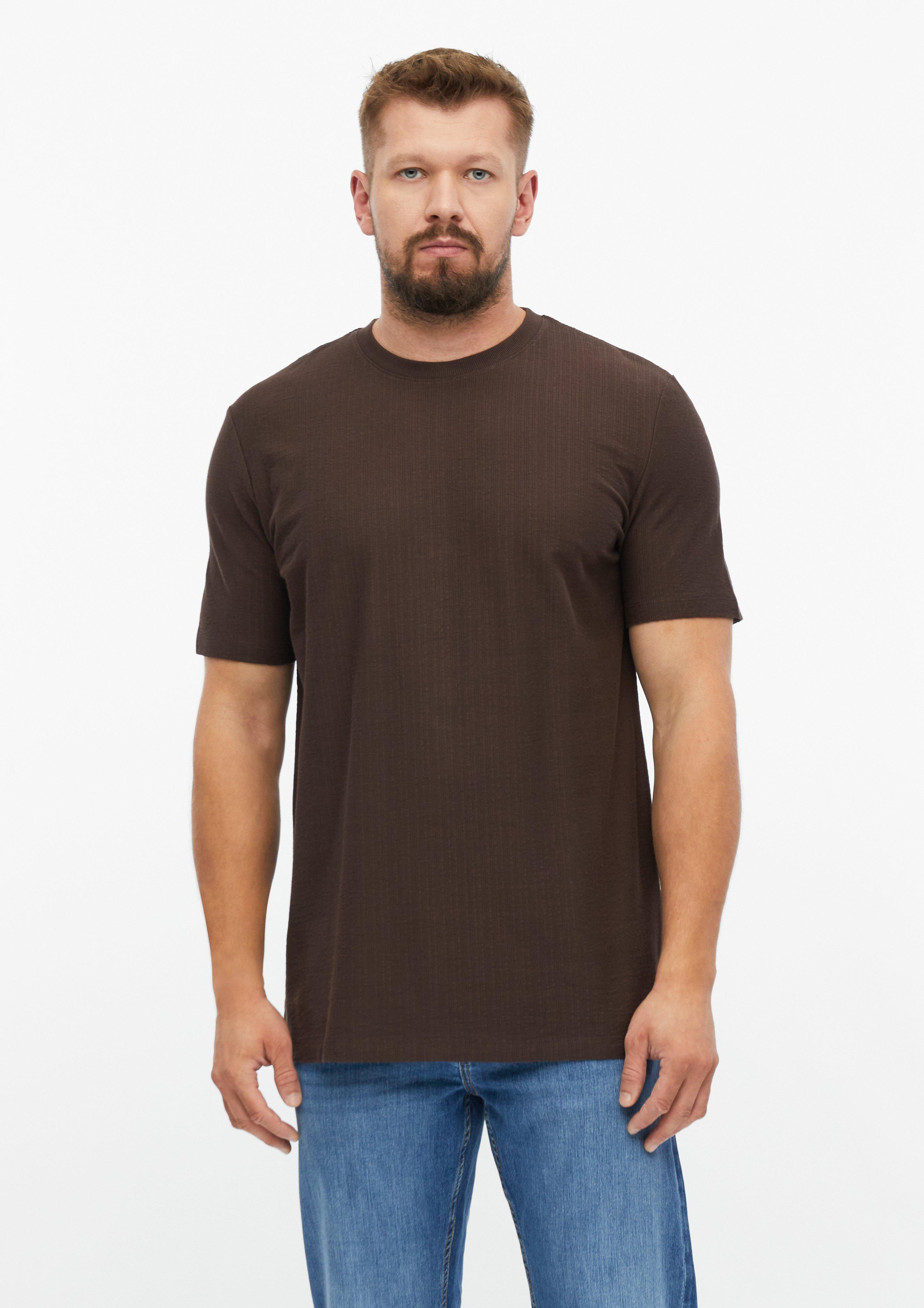 Majica z rebrasto strukturo v barvi temno rjava od s.Oliver Men Tall Sizes