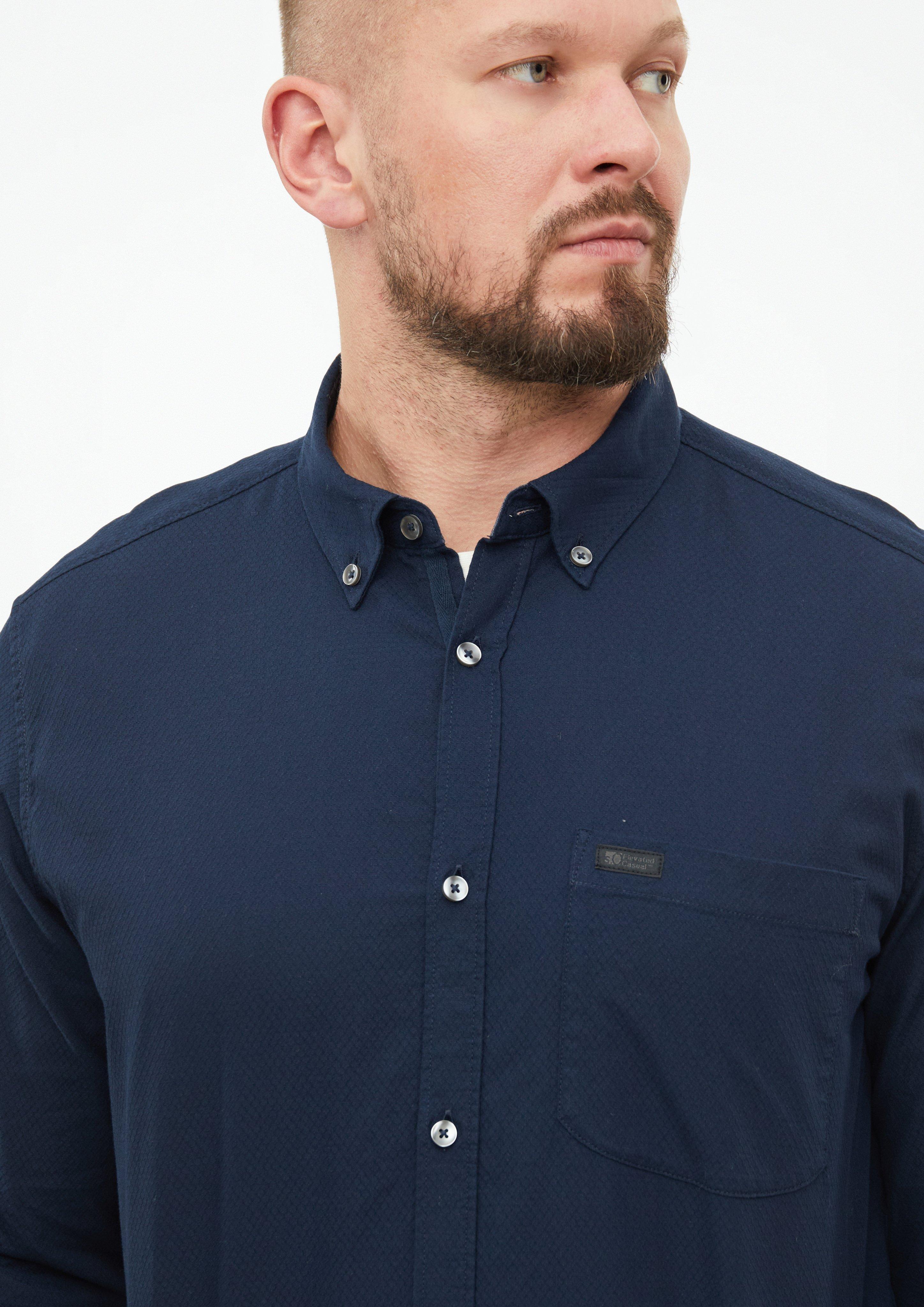 Herren Regular Fit: Fein strukturiertes Hemd mit Button-Down-Kragen in blau von s.Oliver Men Tall Sizes