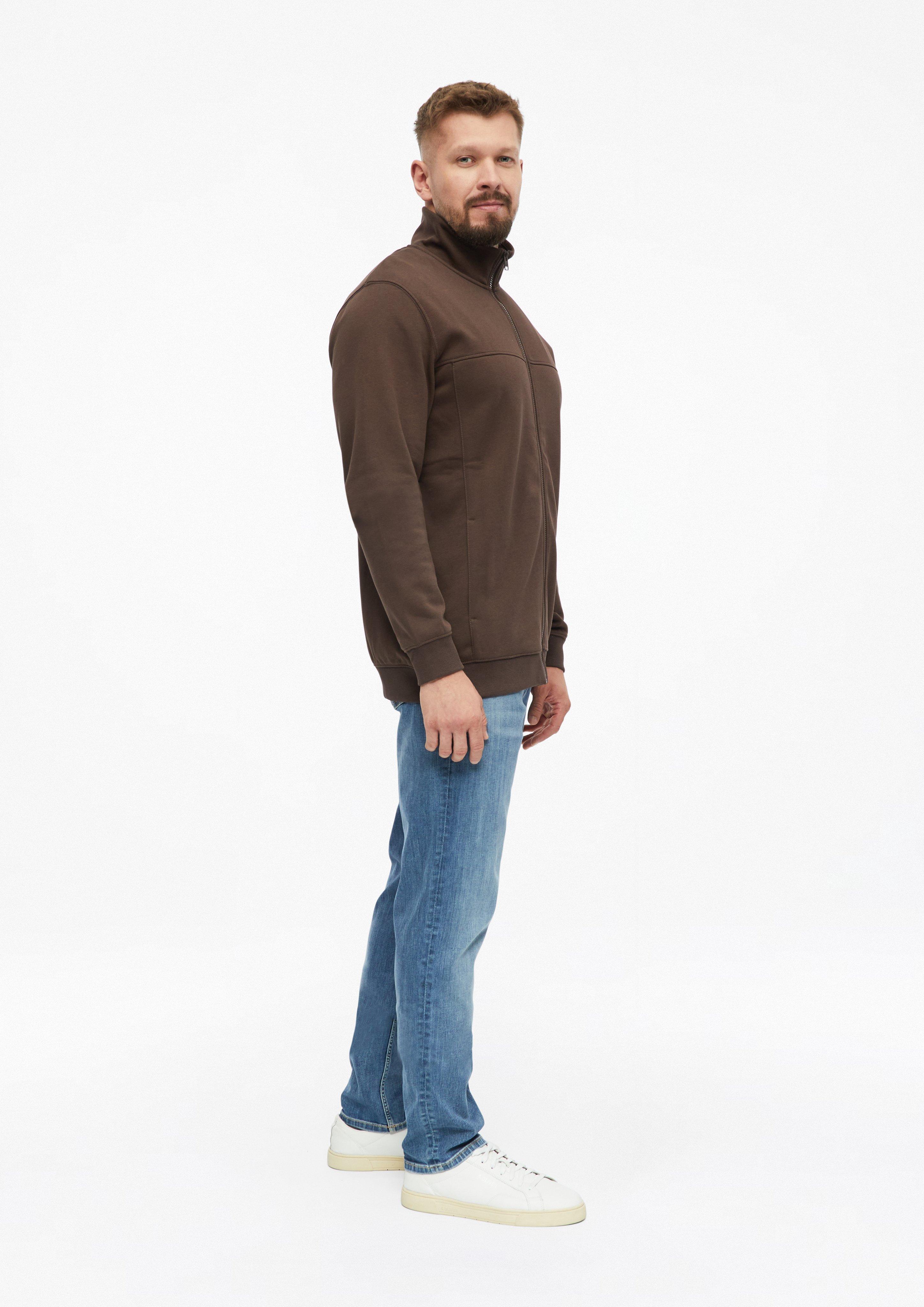 Hommes Veste en molleton à col montant et poches latérales en brun de s.Oliver Men Tall Sizes