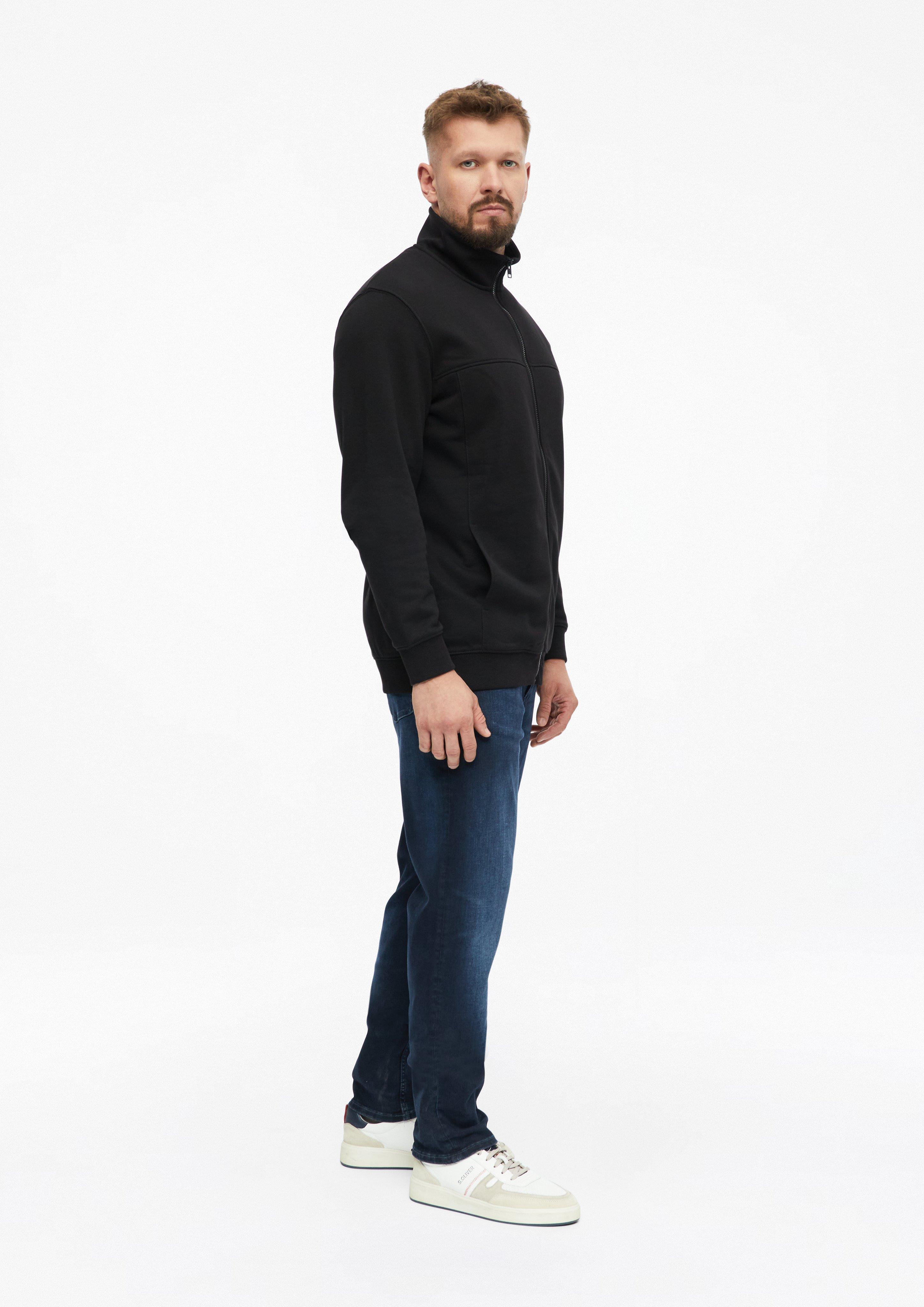 Hommes Veste en molleton à col montant et poches latérales en noir de s.Oliver Men Tall Sizes