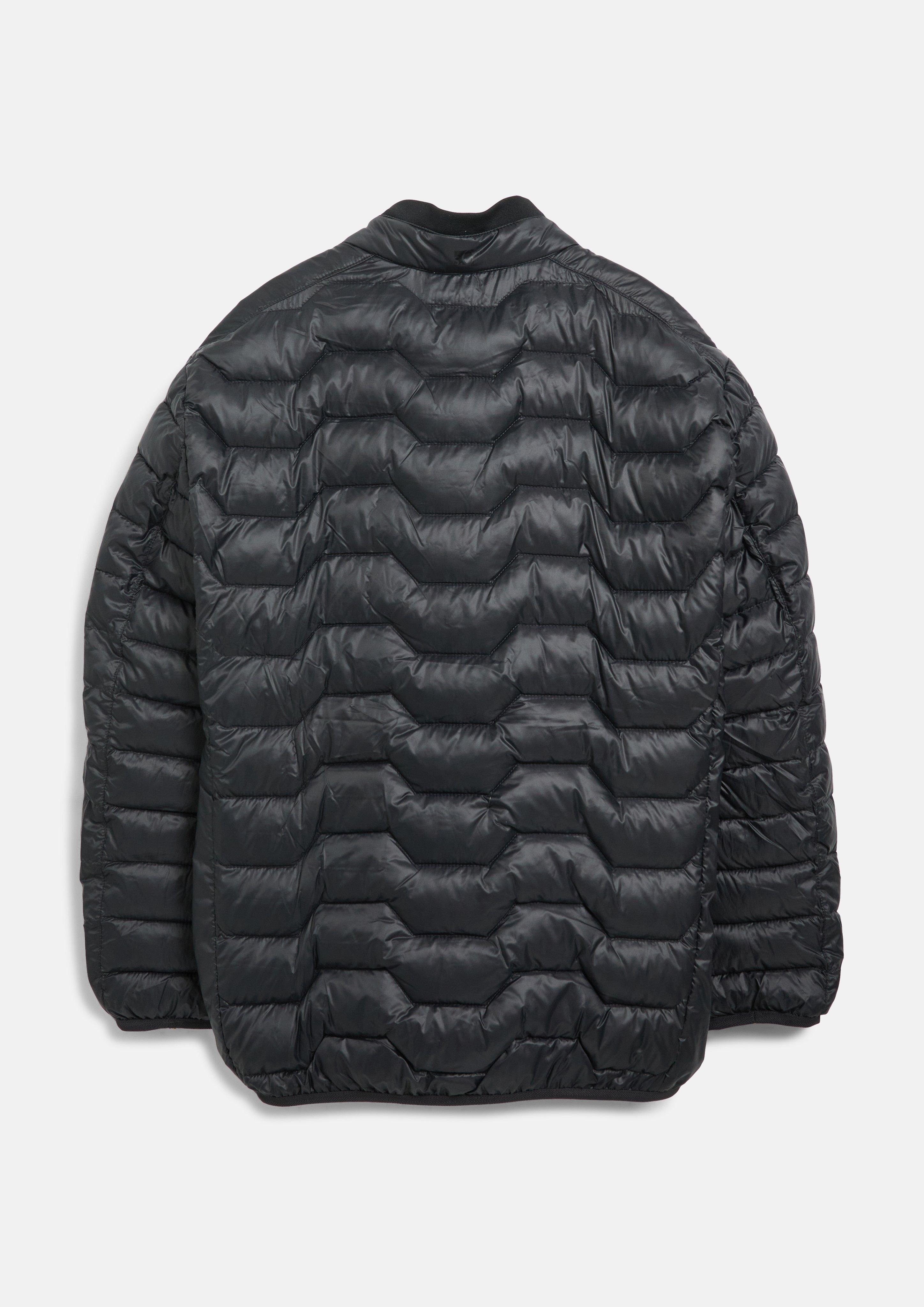 Hommes Veste matelassée légère avec détails contrastés et col montant en noir de s.Oliver Men Big Sizes