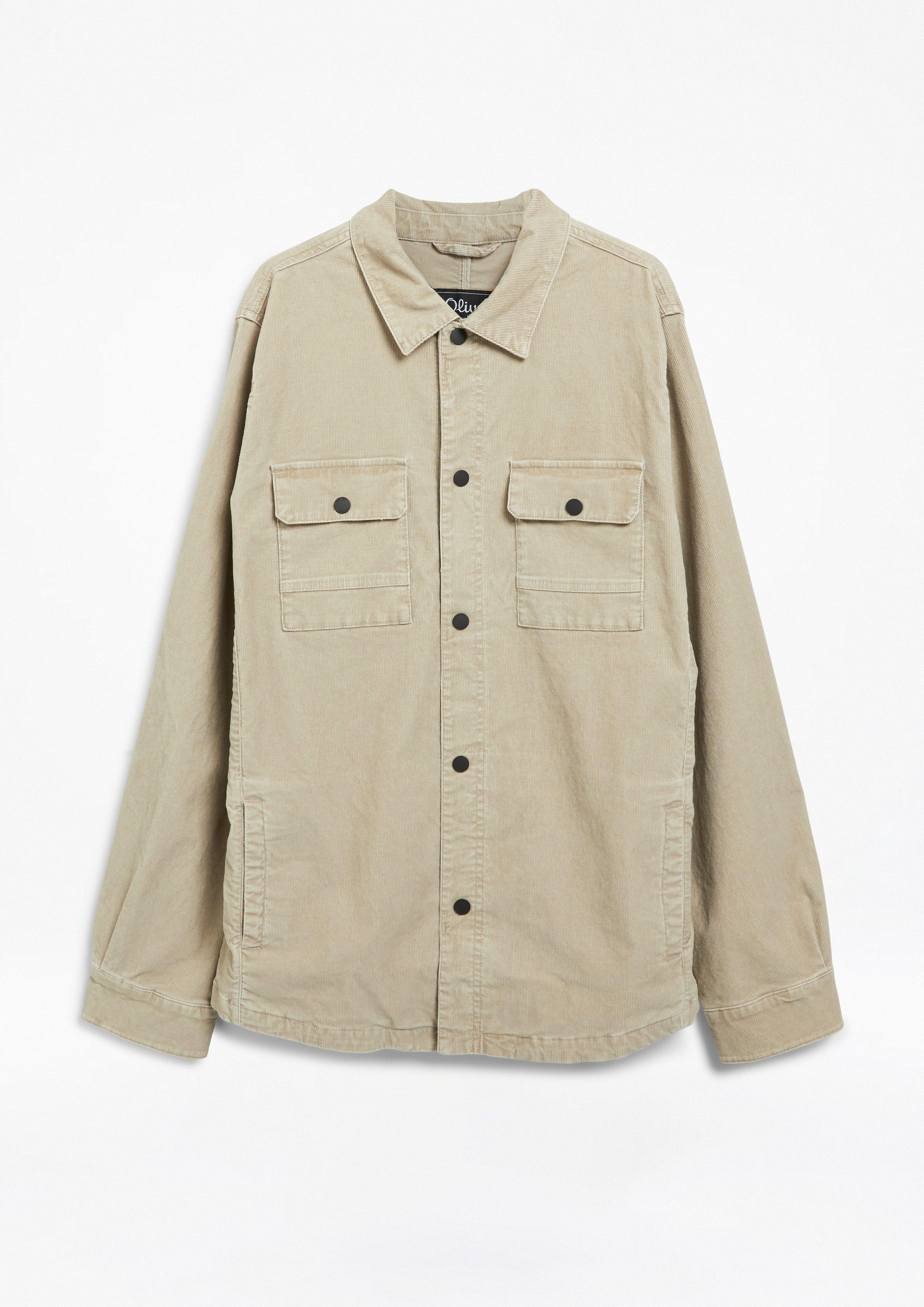 Surchemise en velours côtelé délavé avec poches poitrine en beige de s.Oliver Men Tall Sizes